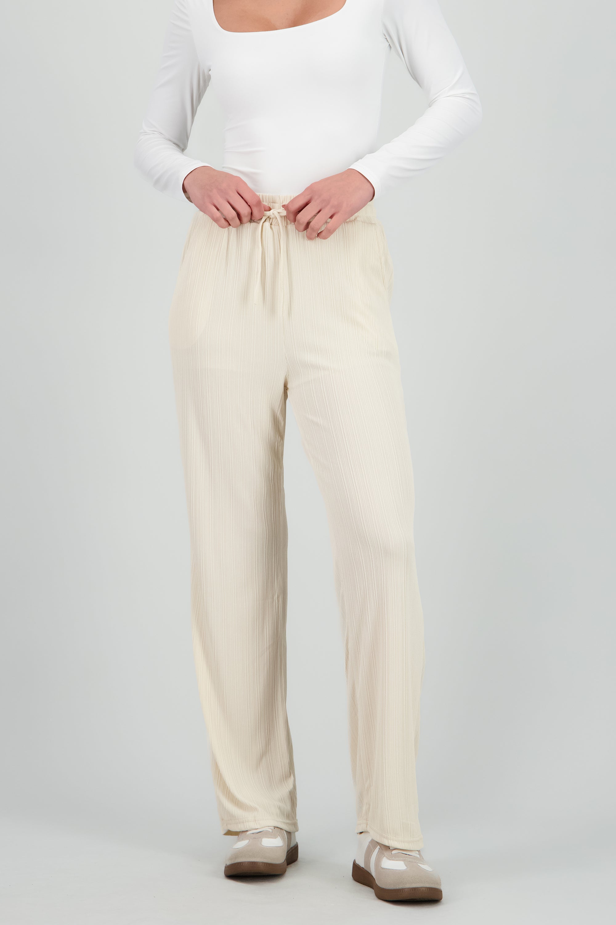 Pantalon straight rib textura CREMA