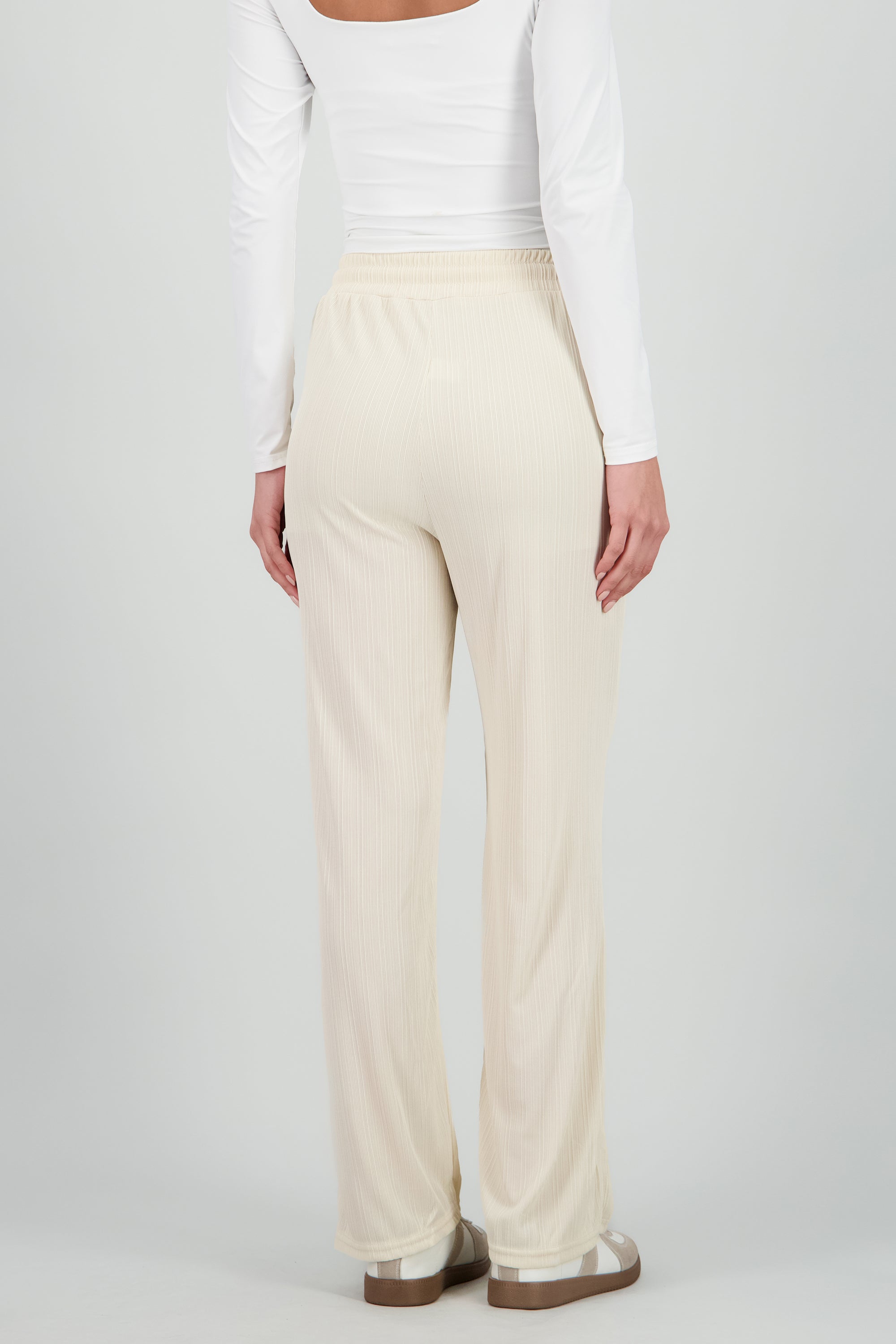 Pantalon straight rib textura CREMA