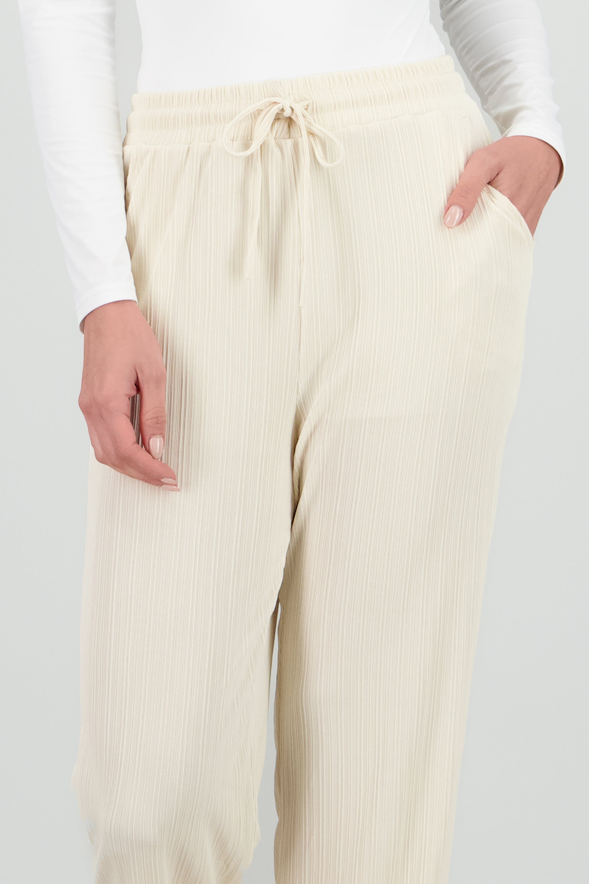 Pantalon straight rib textura CREMA