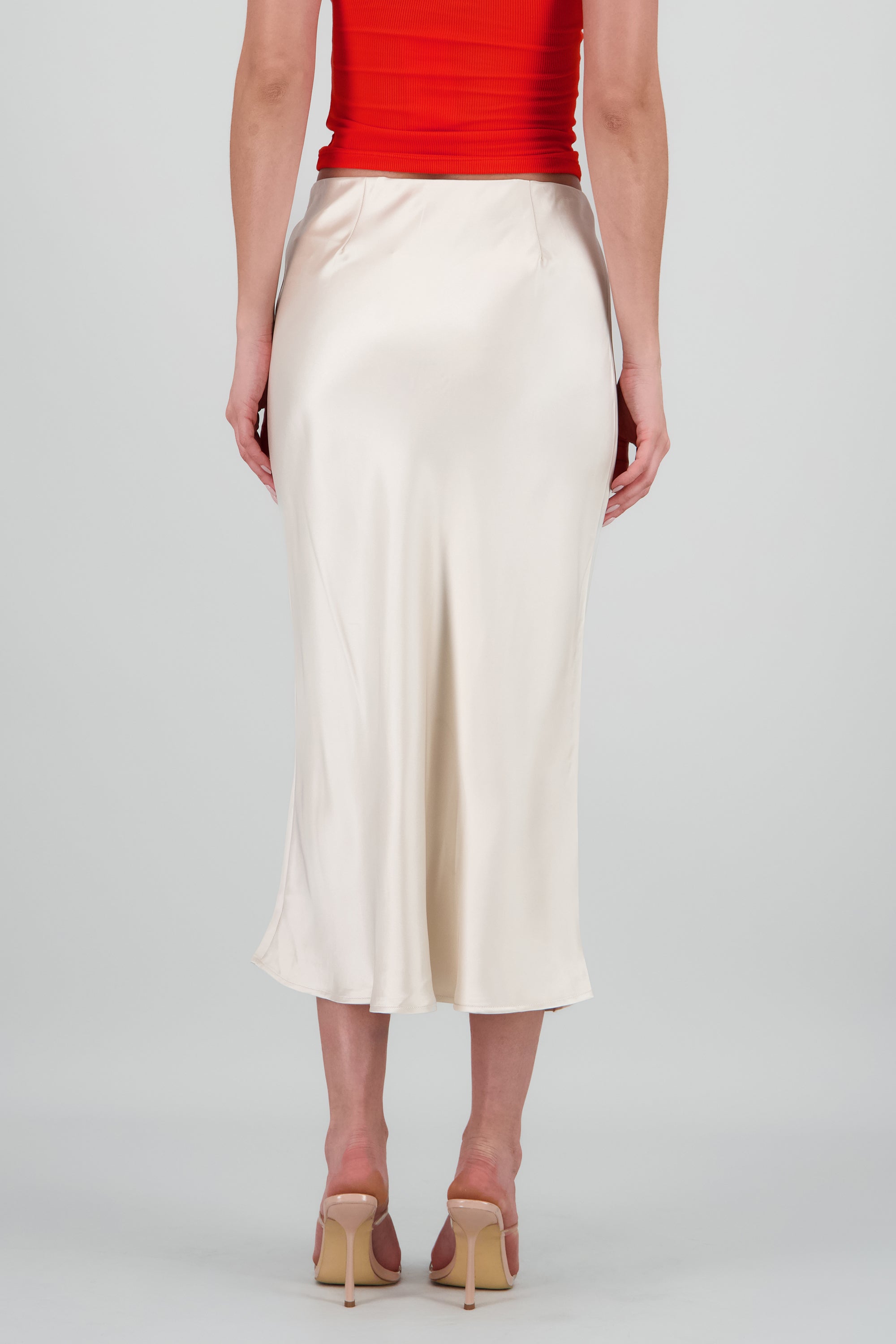 Falda satin maxi lisa CREMA