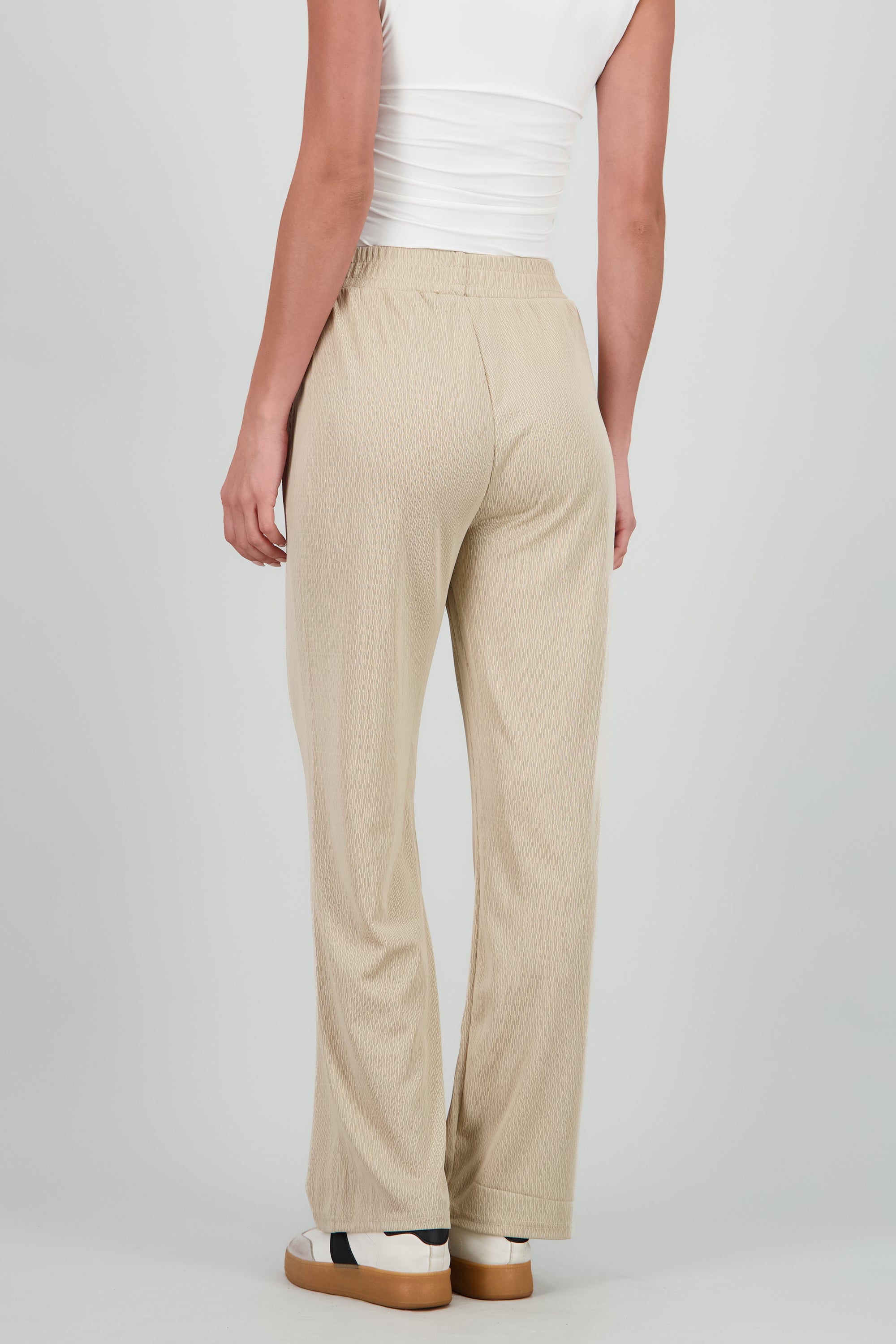 Pantalon textura con bolsas ARENA