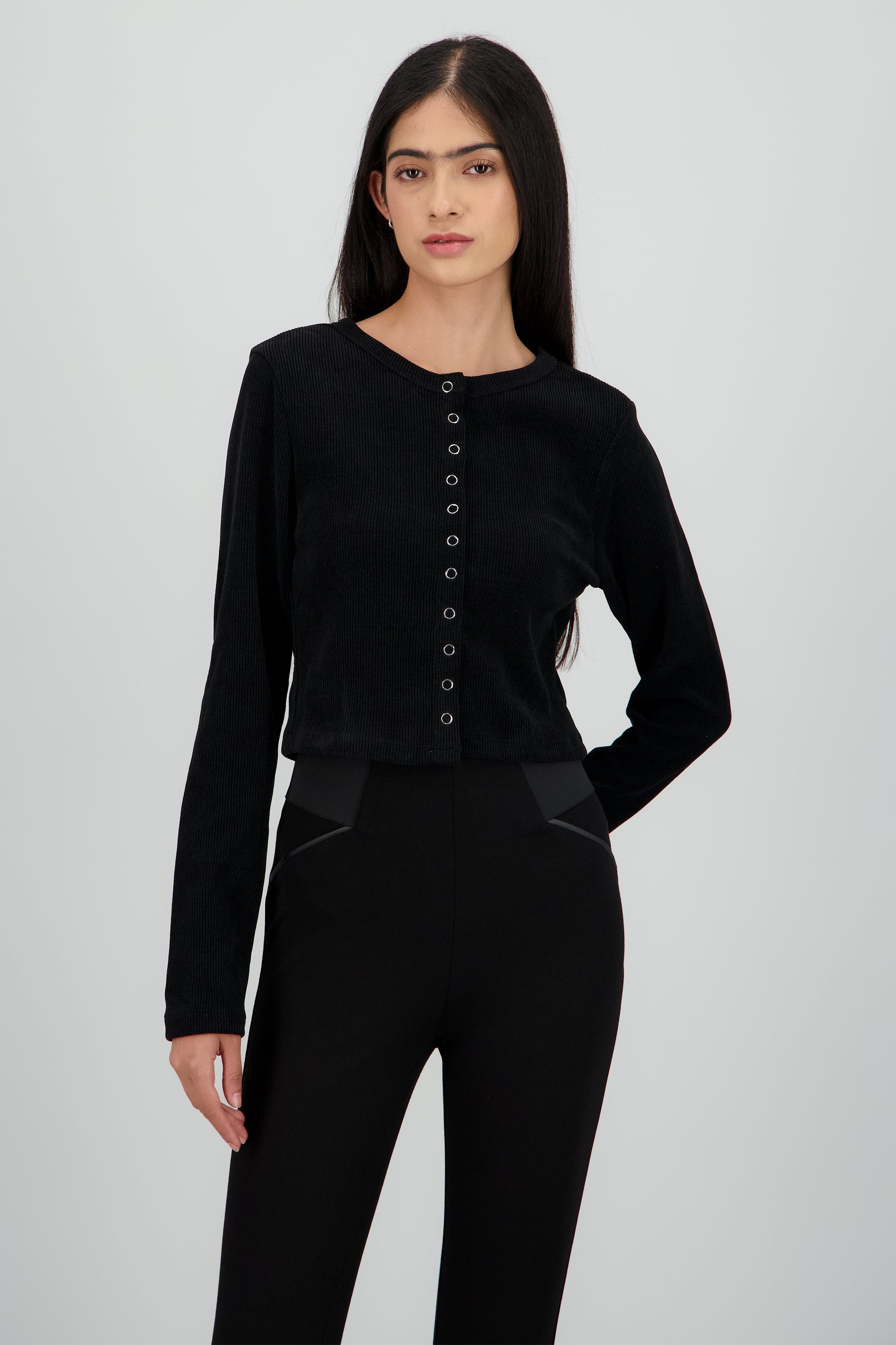 Sueter botones presion NEGRO
