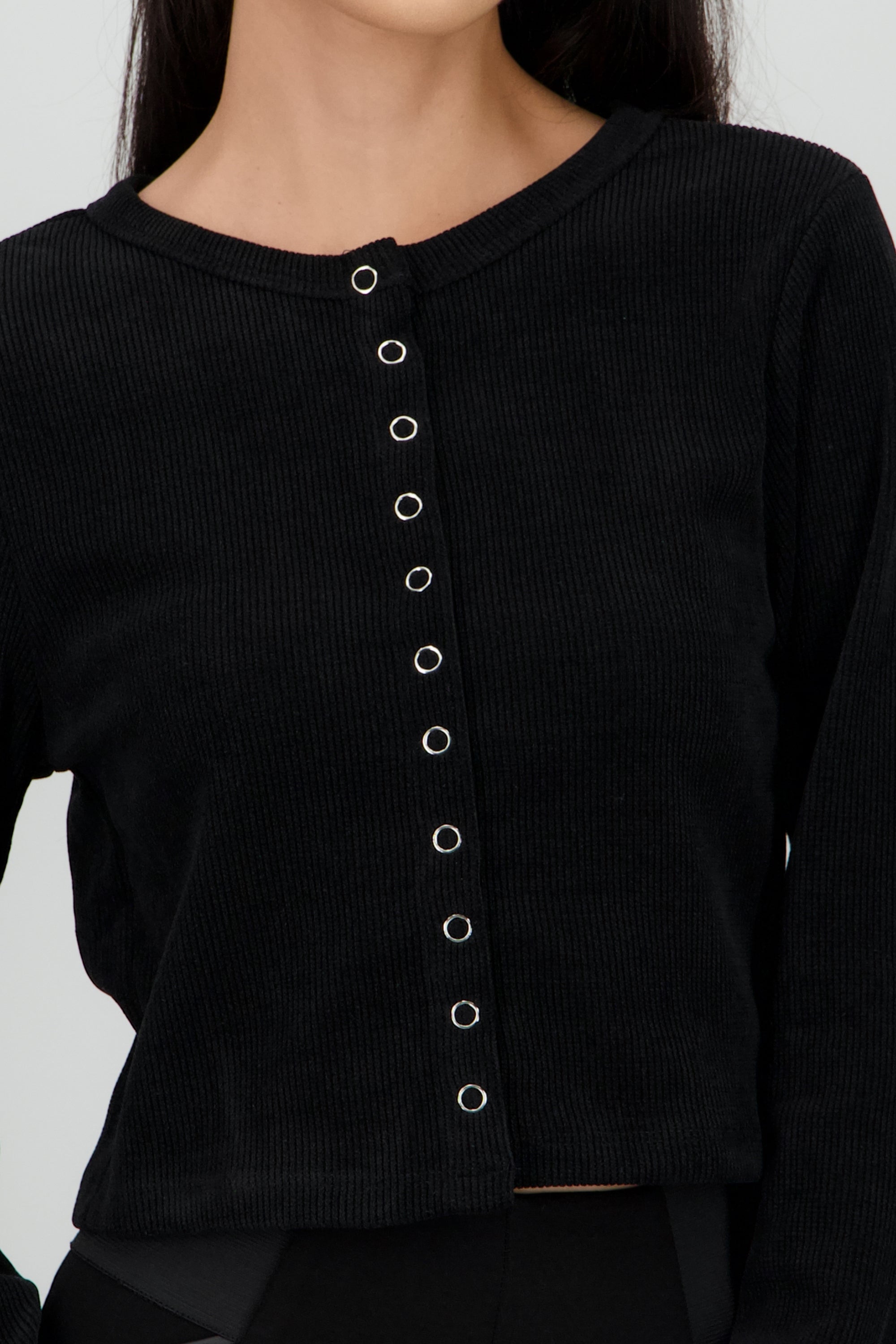 Sueter botones presion NEGRO