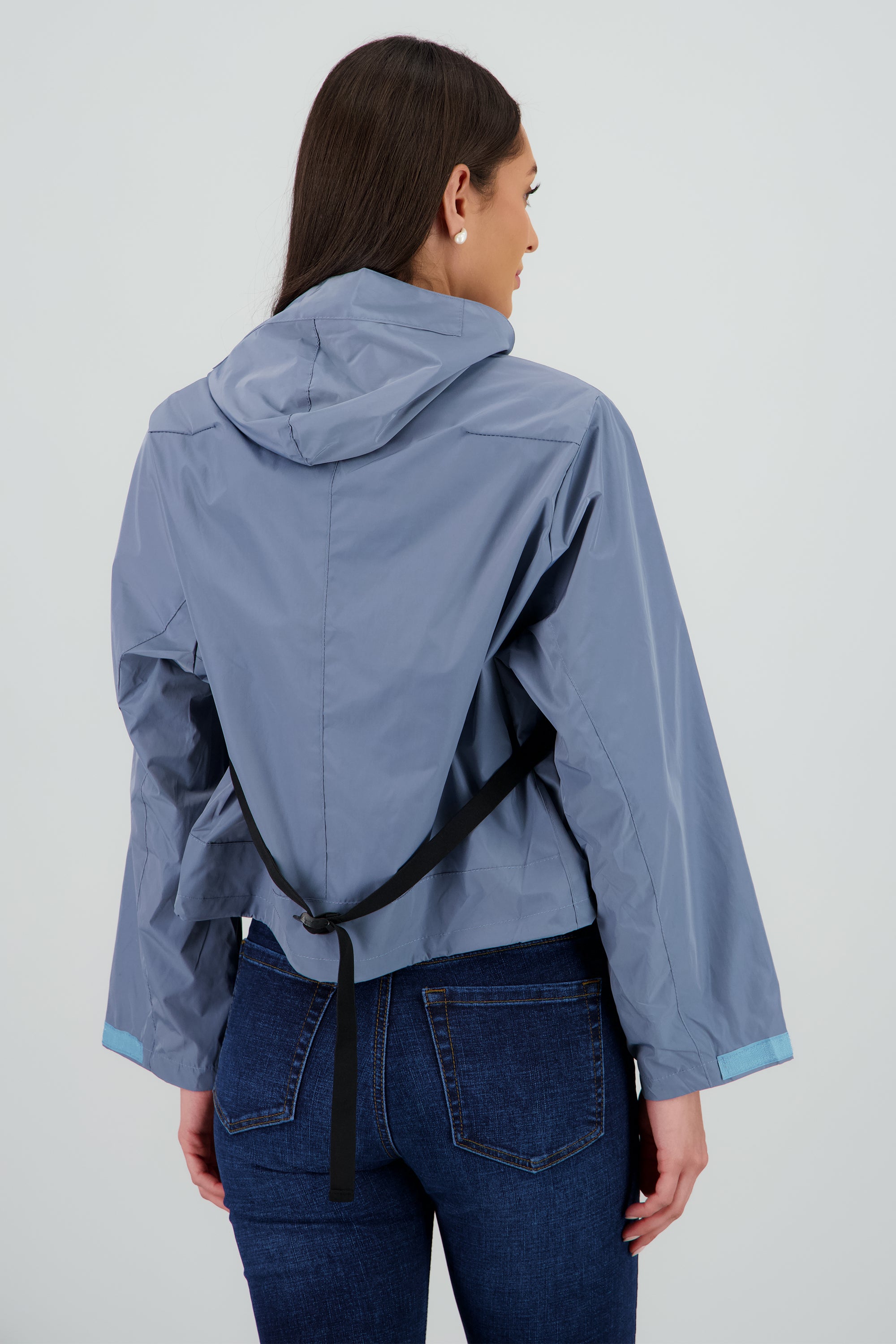 Chamarra ligera crop AZUL