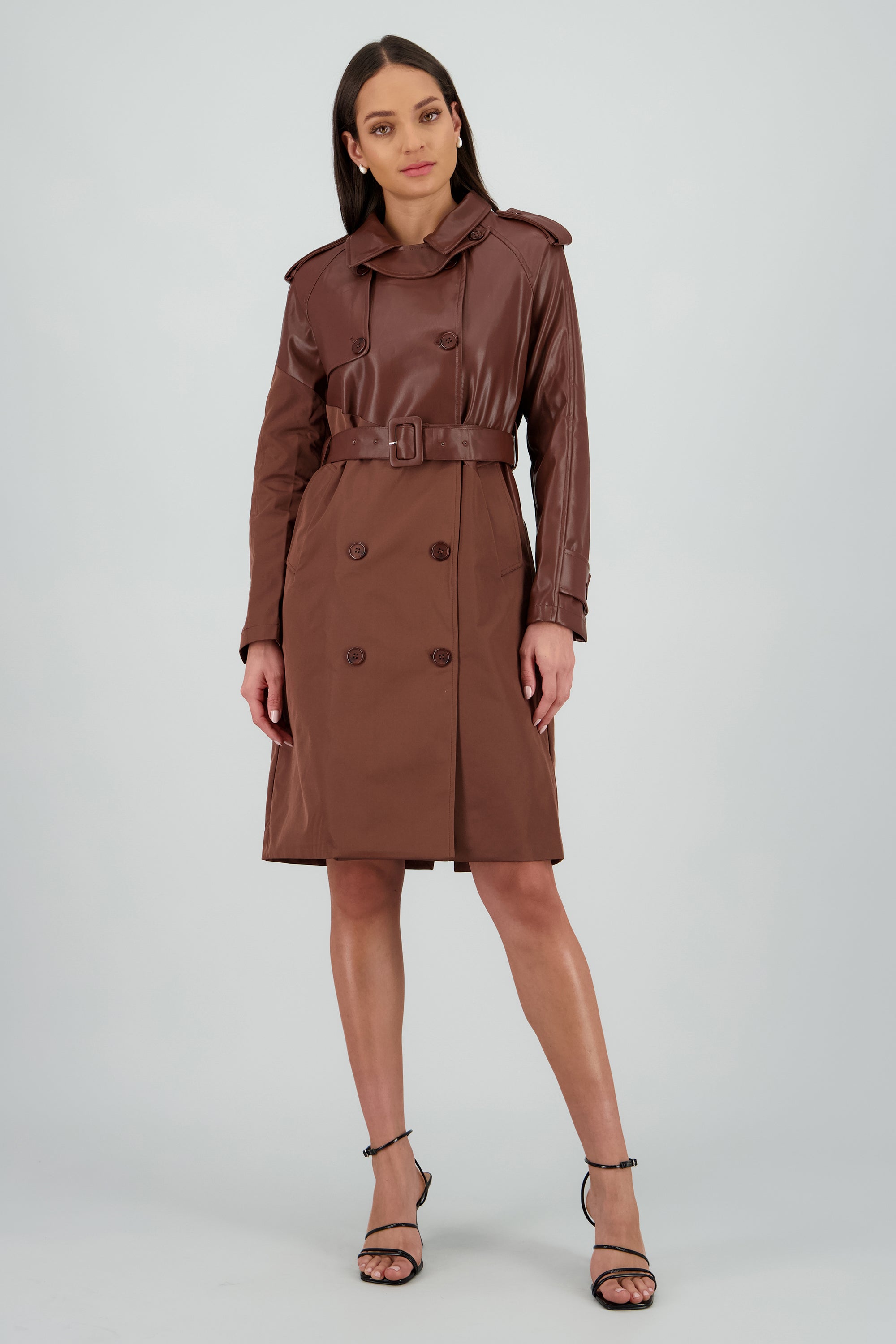 Gabardina larga contraste pu CAFE