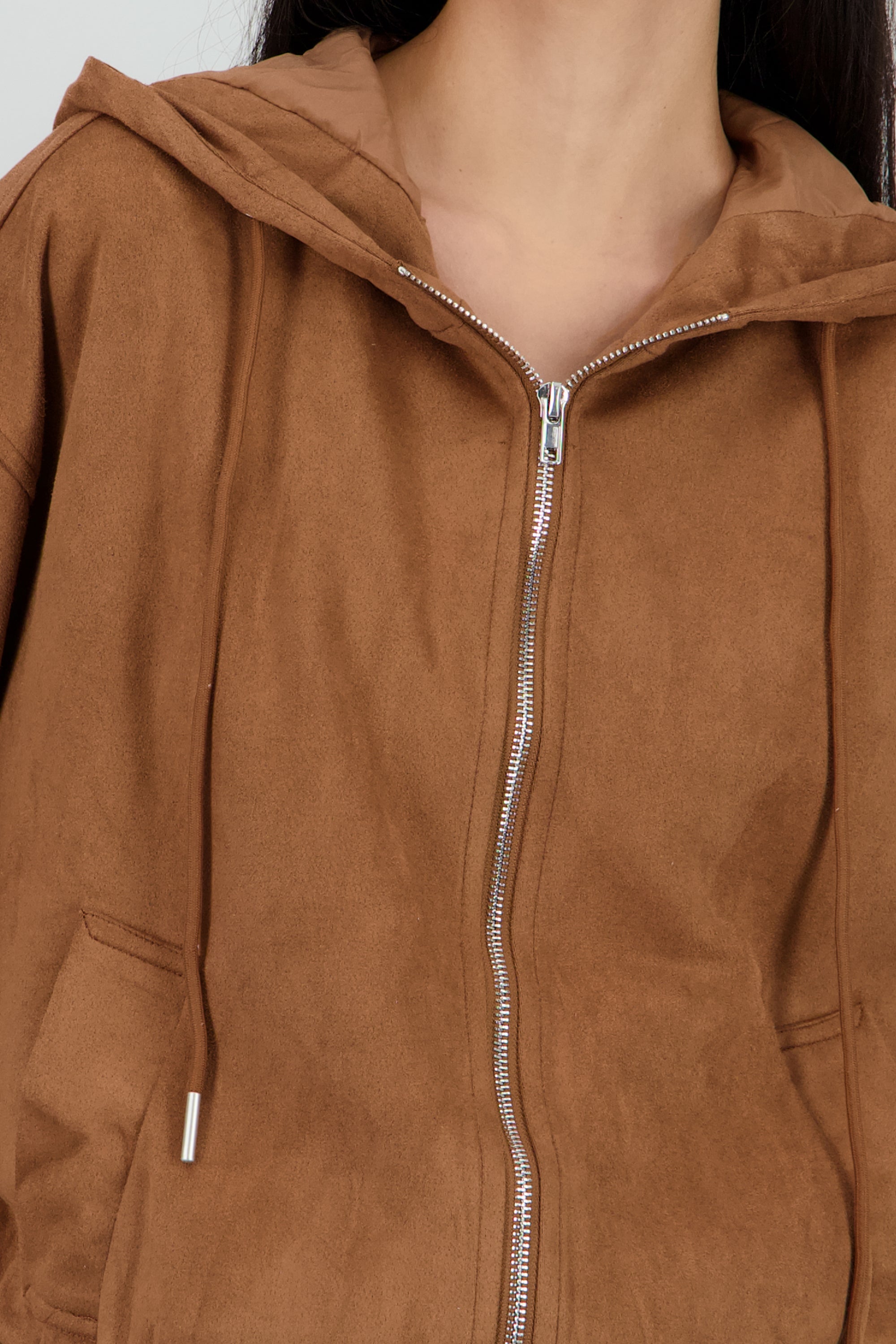 Chamarra suede cierre CAMELLO