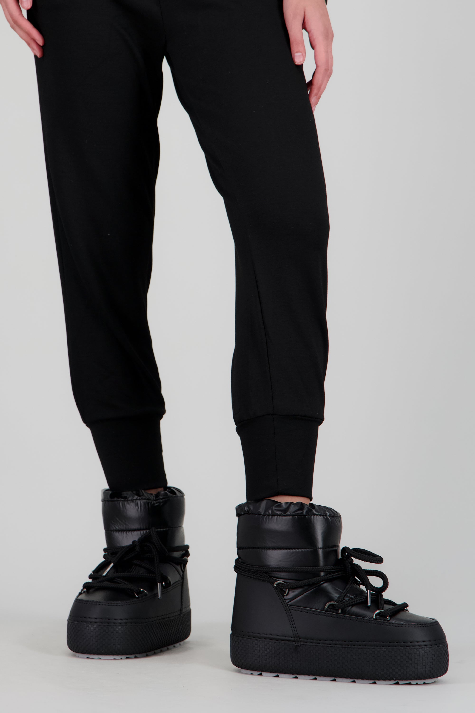 Botas chunky con cordones NEGRO
