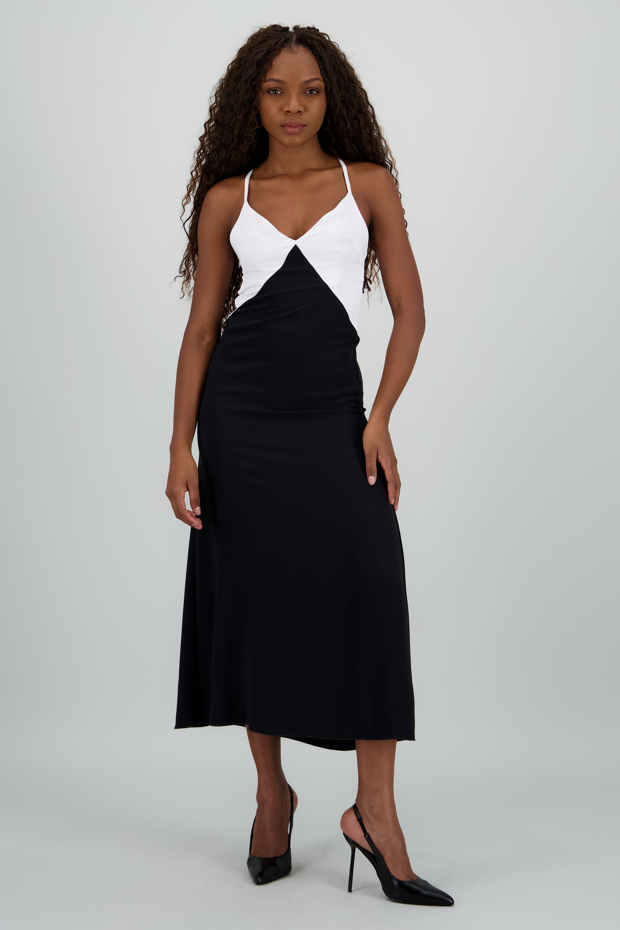 Vestido maxi bicolor espalda descubierta NEGRO BLANCO