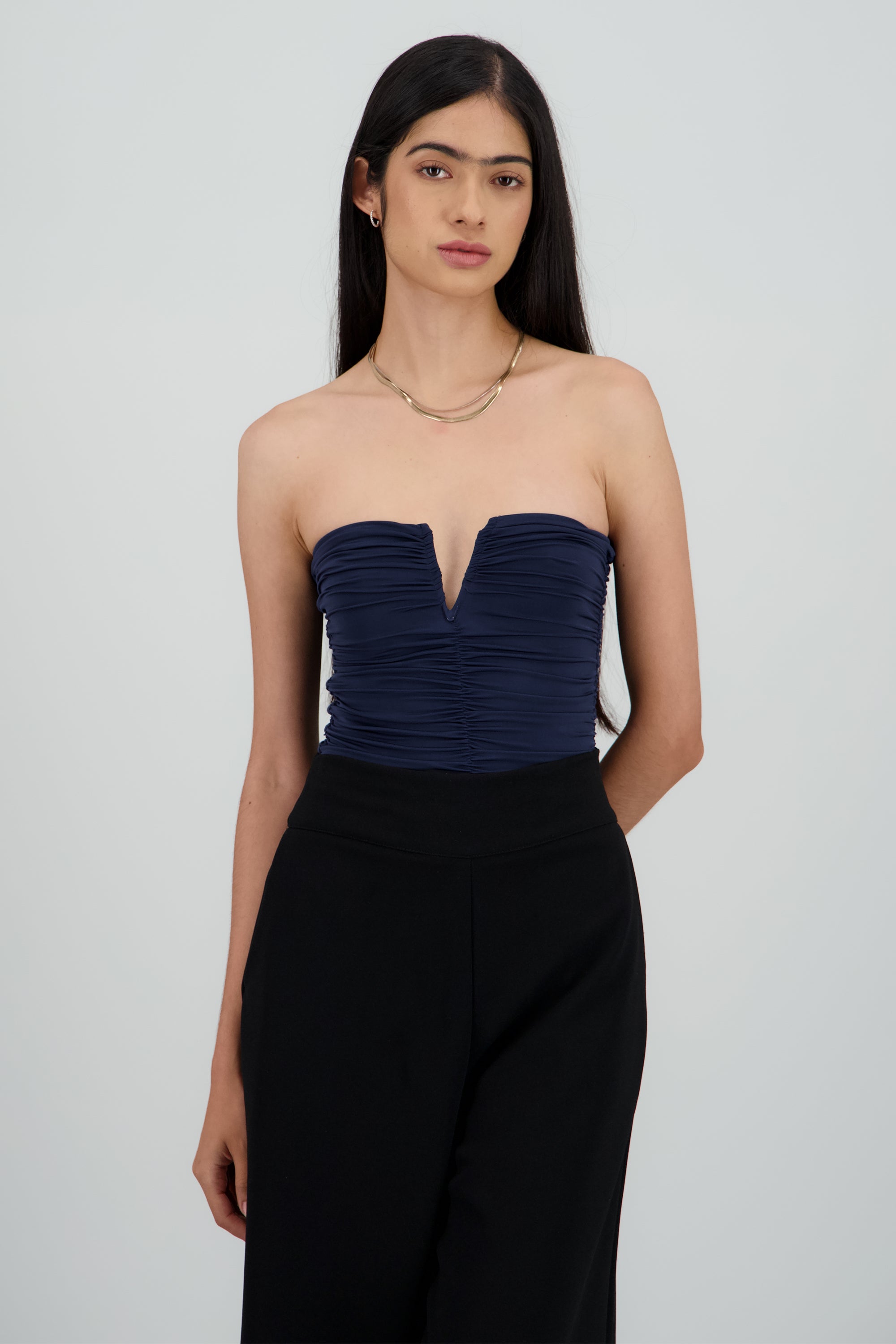 Bodysuit strapless frunce con escote v MARINO