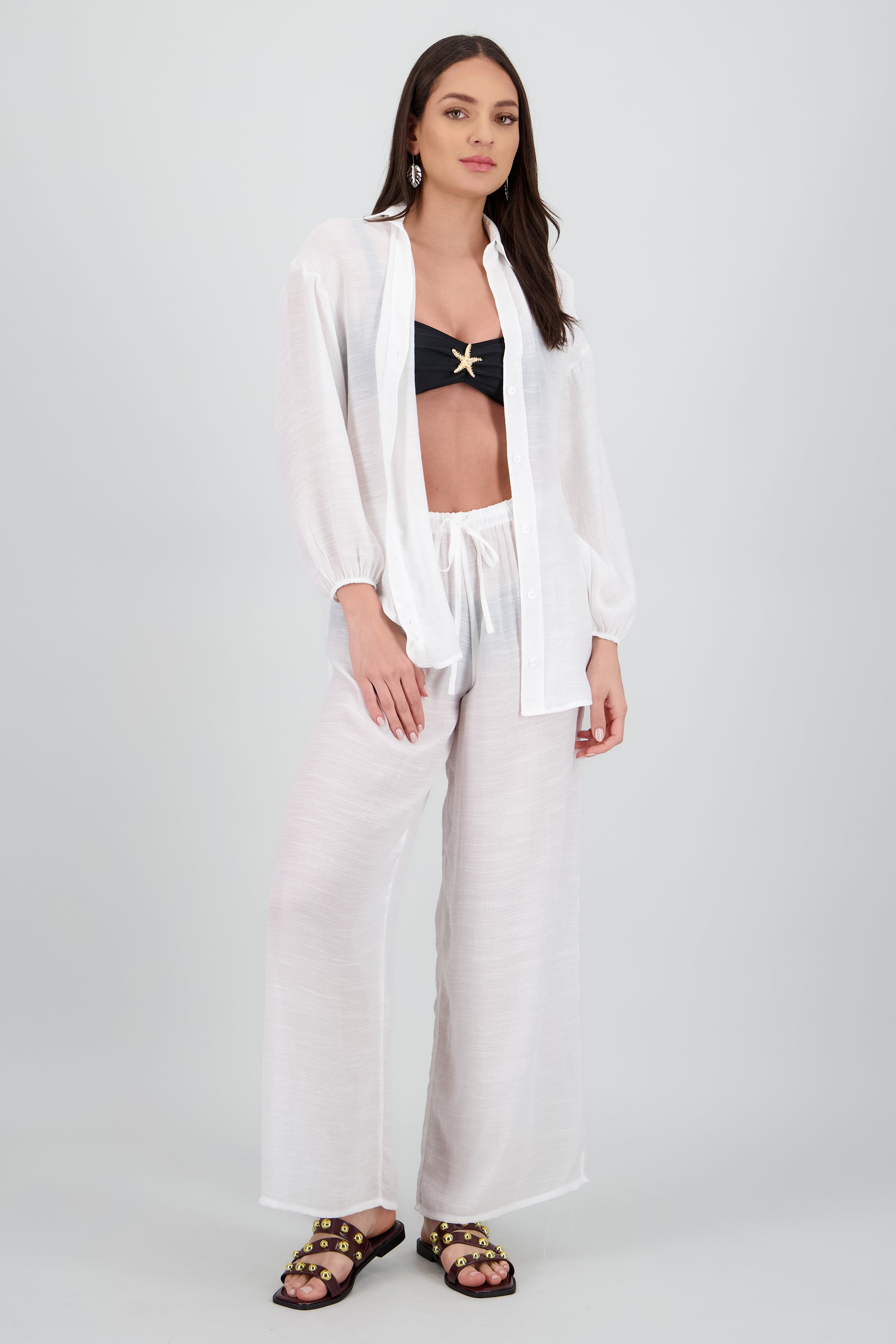 Sandalia tiras stud mega VINO