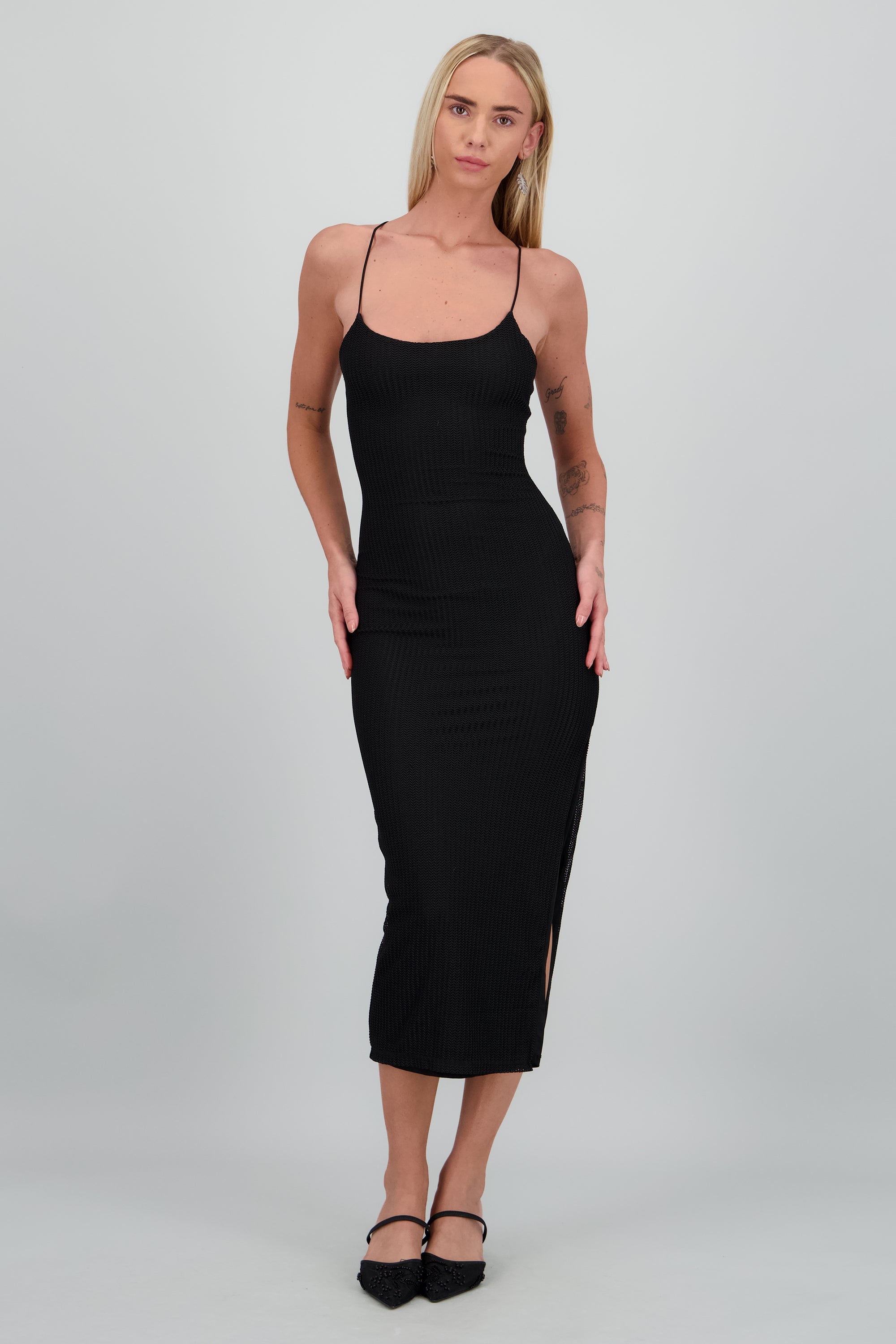 Tacón pointy mesh pedreria NEGRO