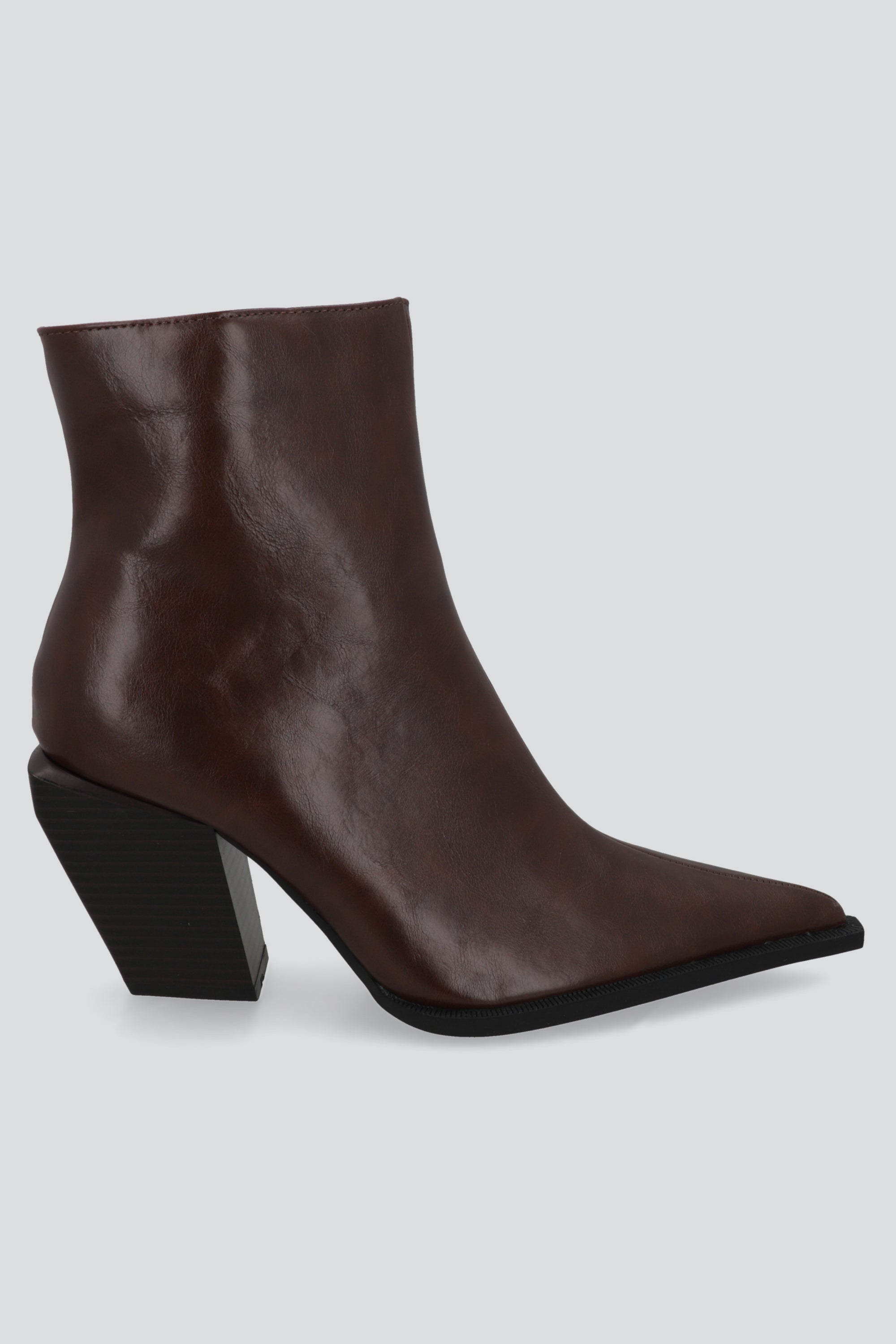 Botin pointy tacon moderno CAFE