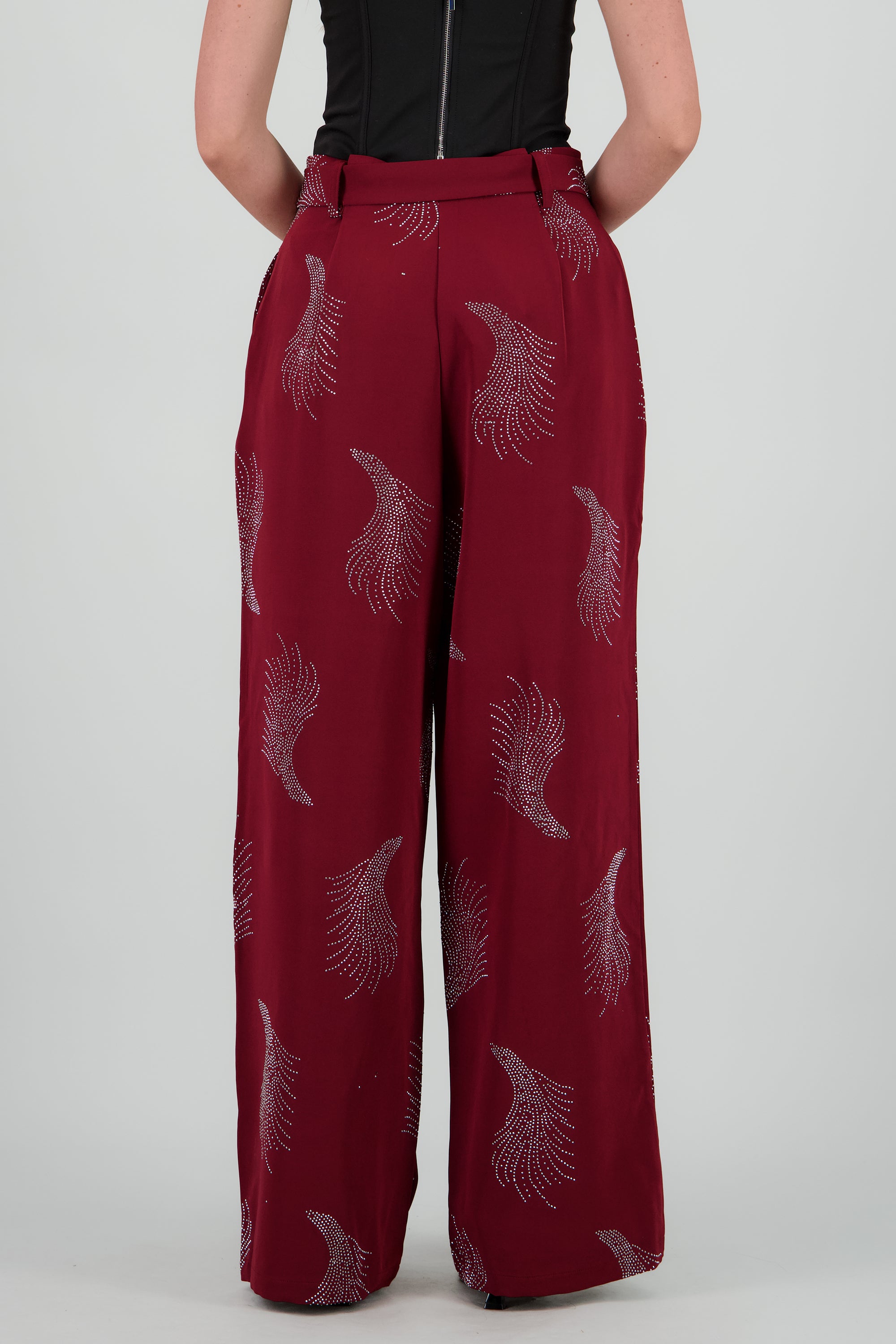 Pantalon amplio detalle brillos CIRUELA
