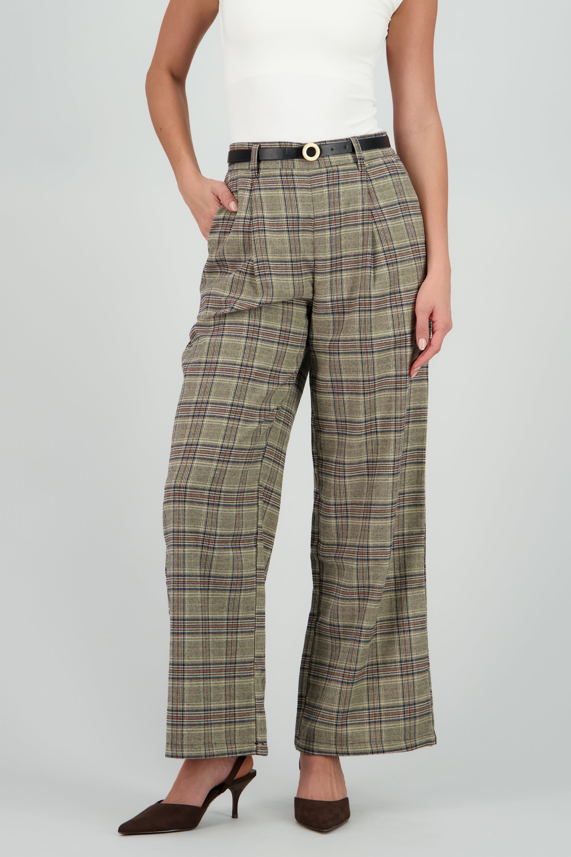 Pantalon recto cuadros detalle pinzas CAFE COMBO