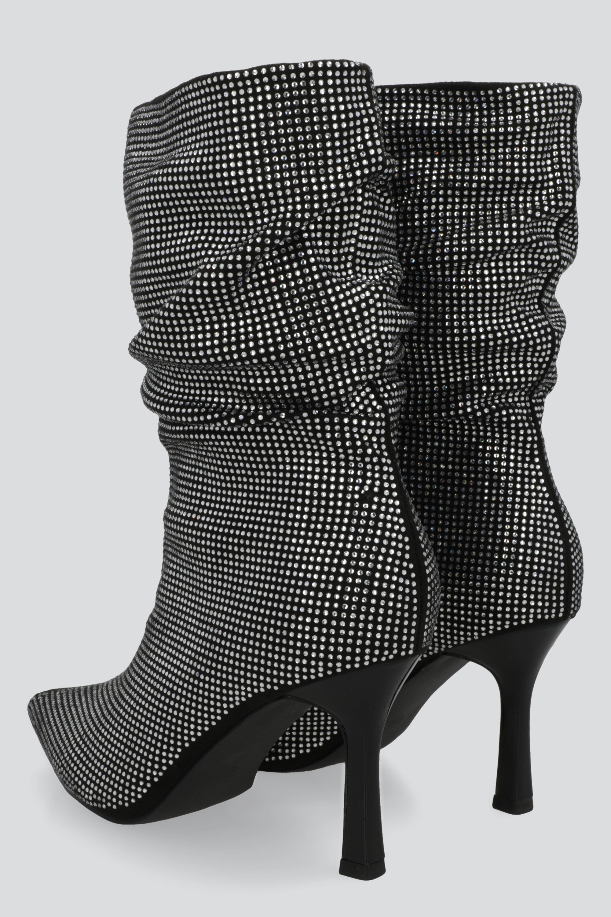 Botin slouchy full brillos NEGRO