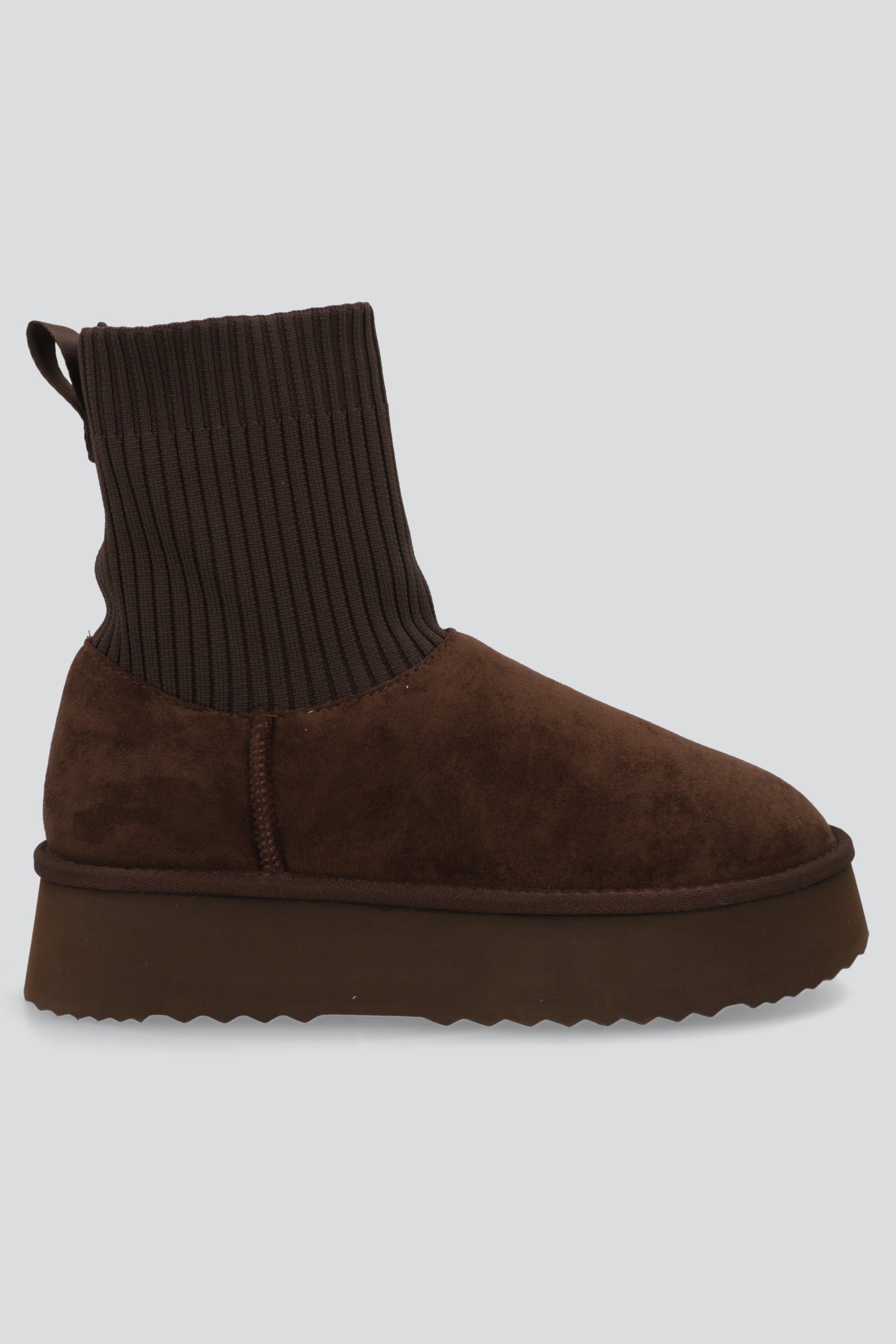 Bota invierno calceta tejida sherpa CAFE