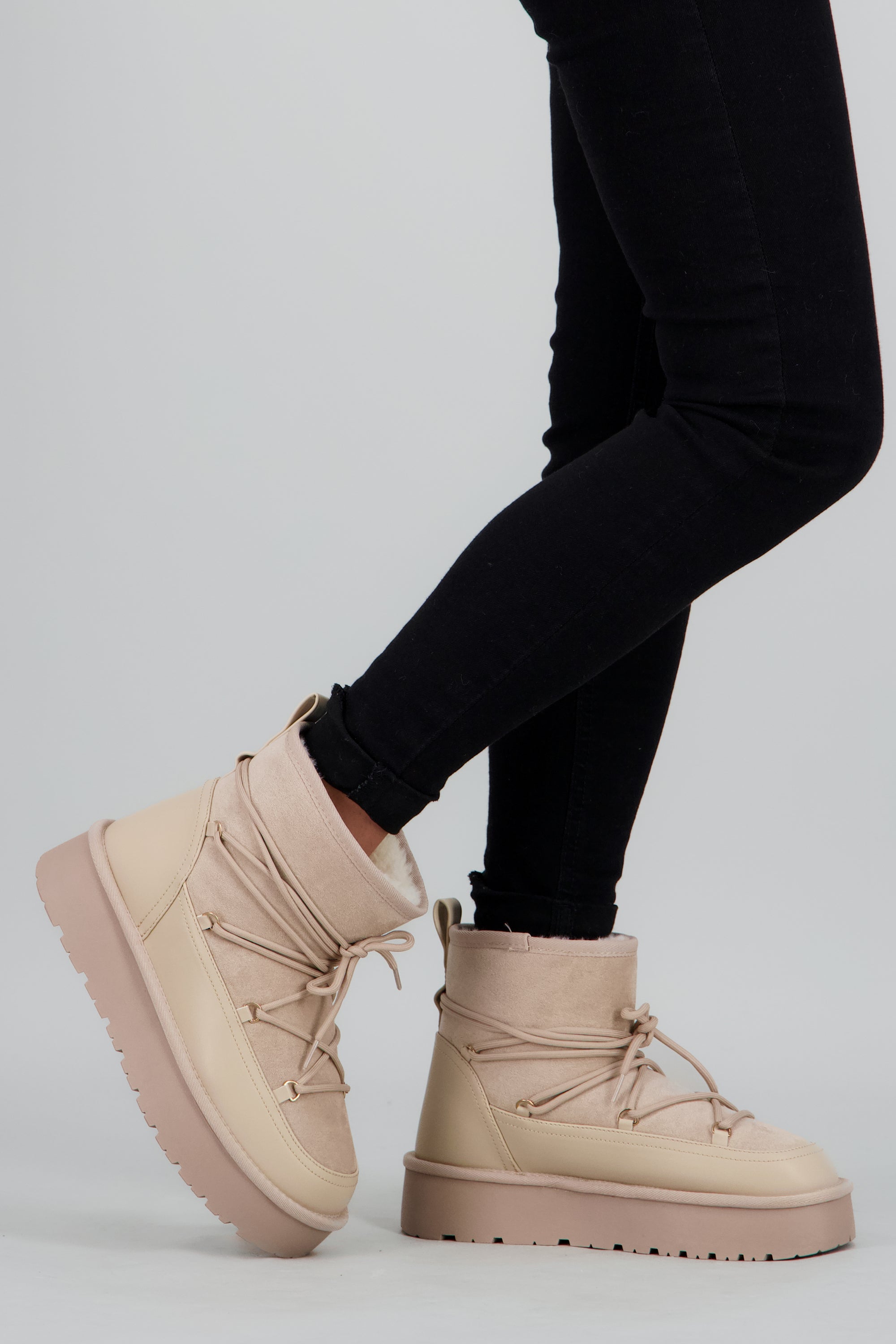 Bota invierno cordon plataforma TAUPE