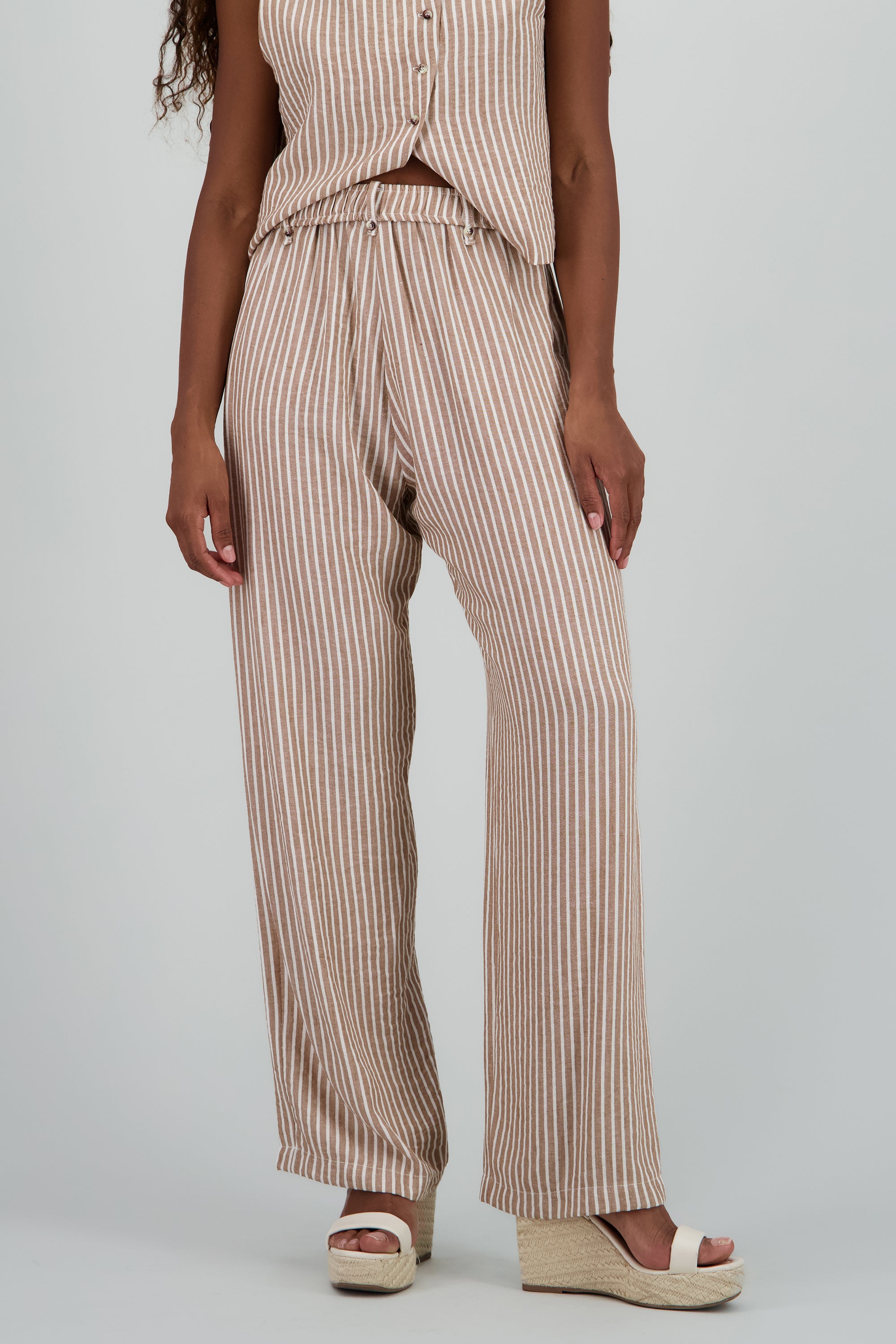 Pantalon recto detalle textura KHAKI COMBO