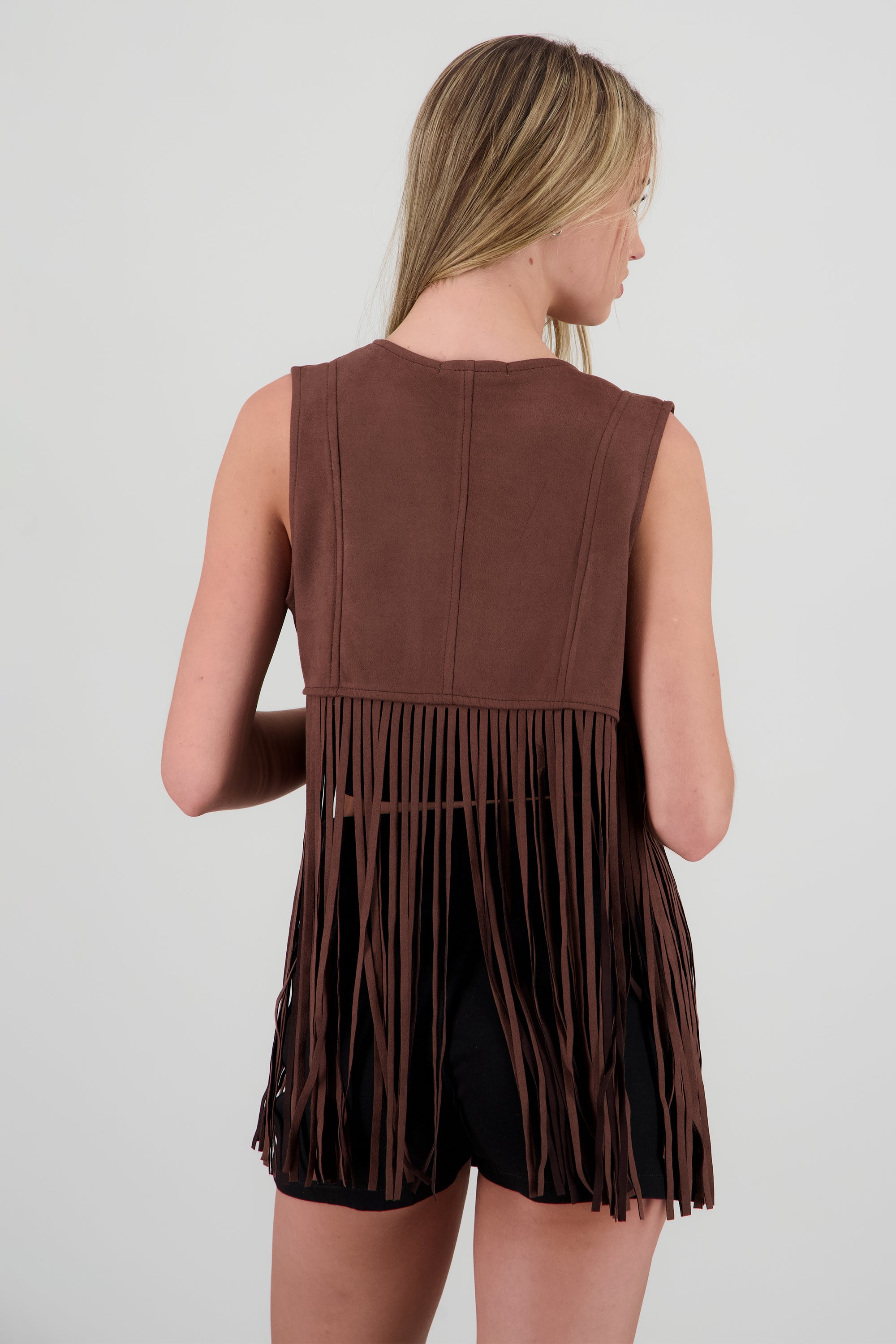 Chaleco liso suede detalle fringe CHOCOLATE