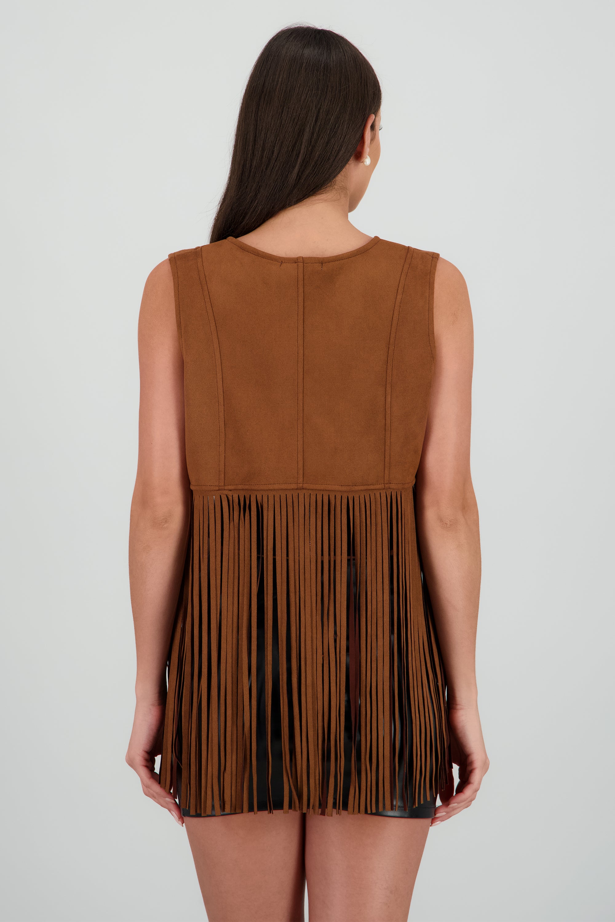 Chaleco liso suede detalle fringe CAMELLO