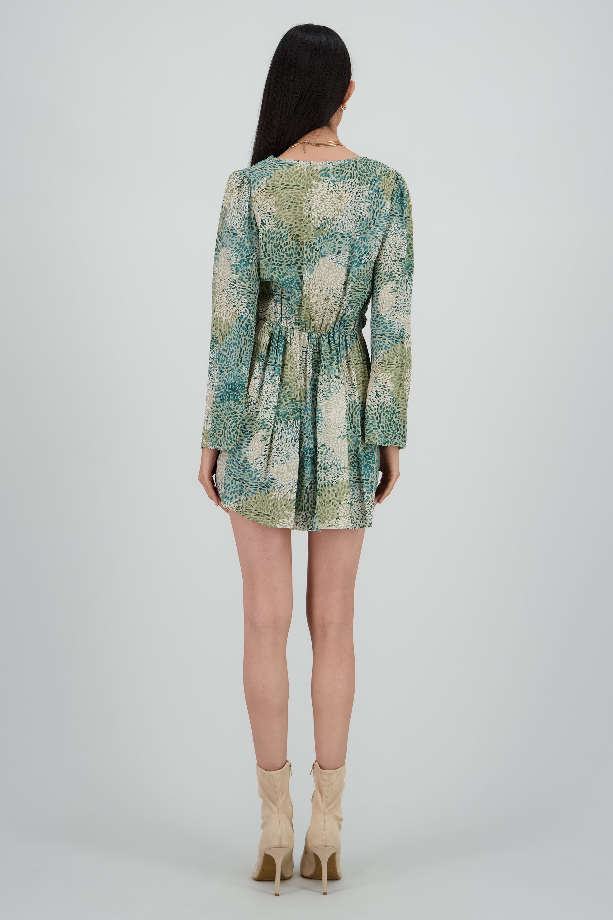 Vestido mini manga larga escote v VERDE COMBO