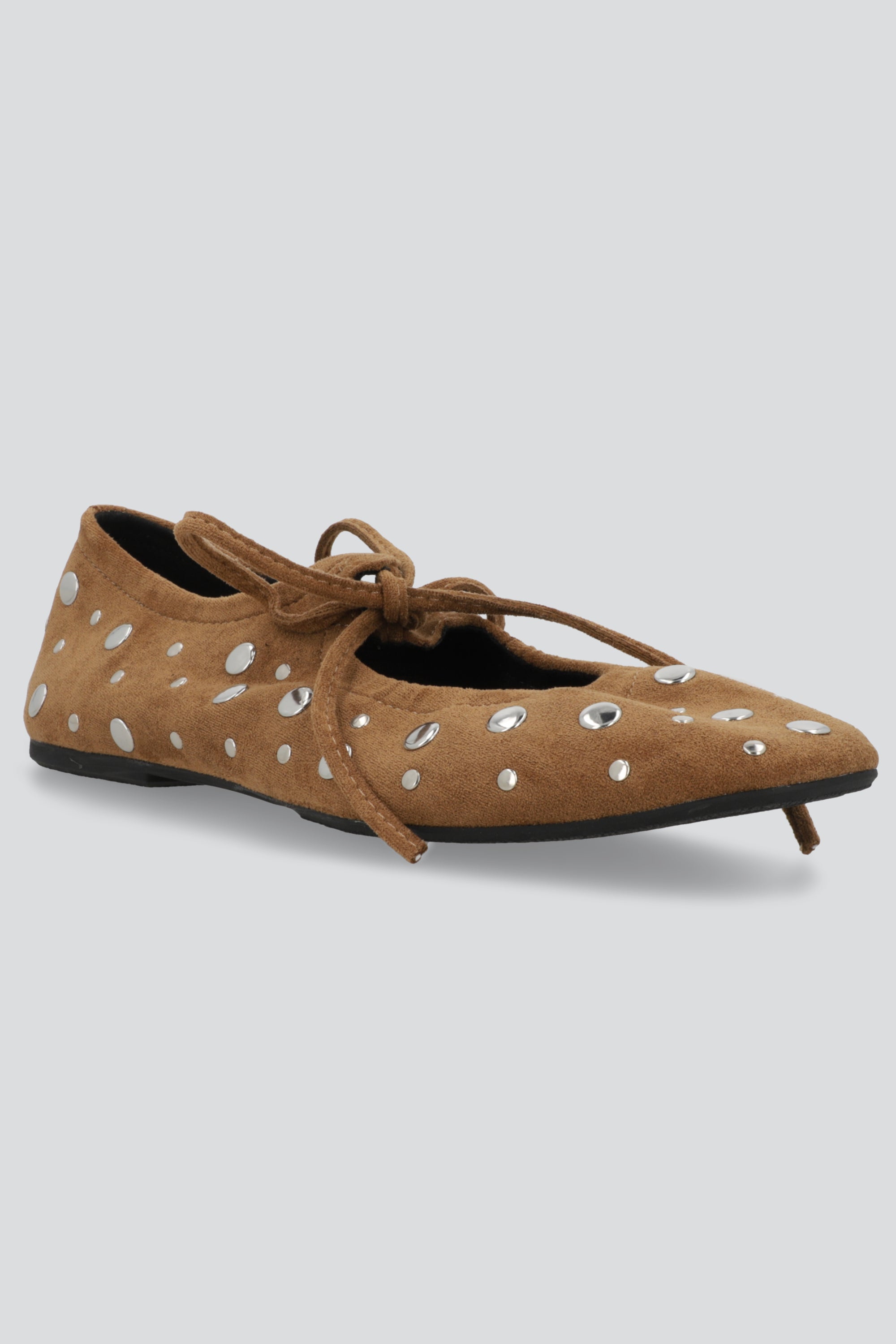 Flat gamucina studs CAMELLO