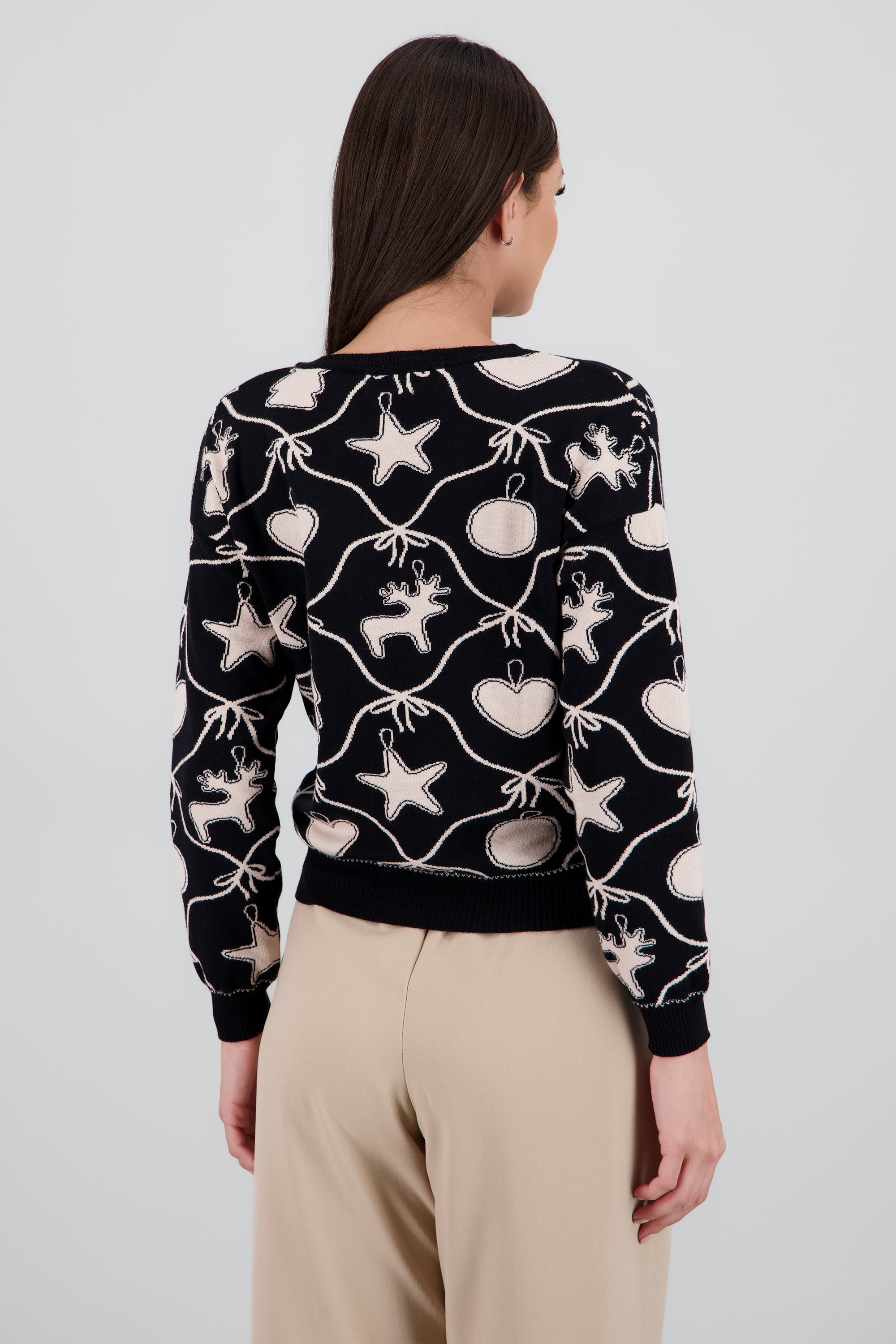 Sueter esferas navidad NEGRO