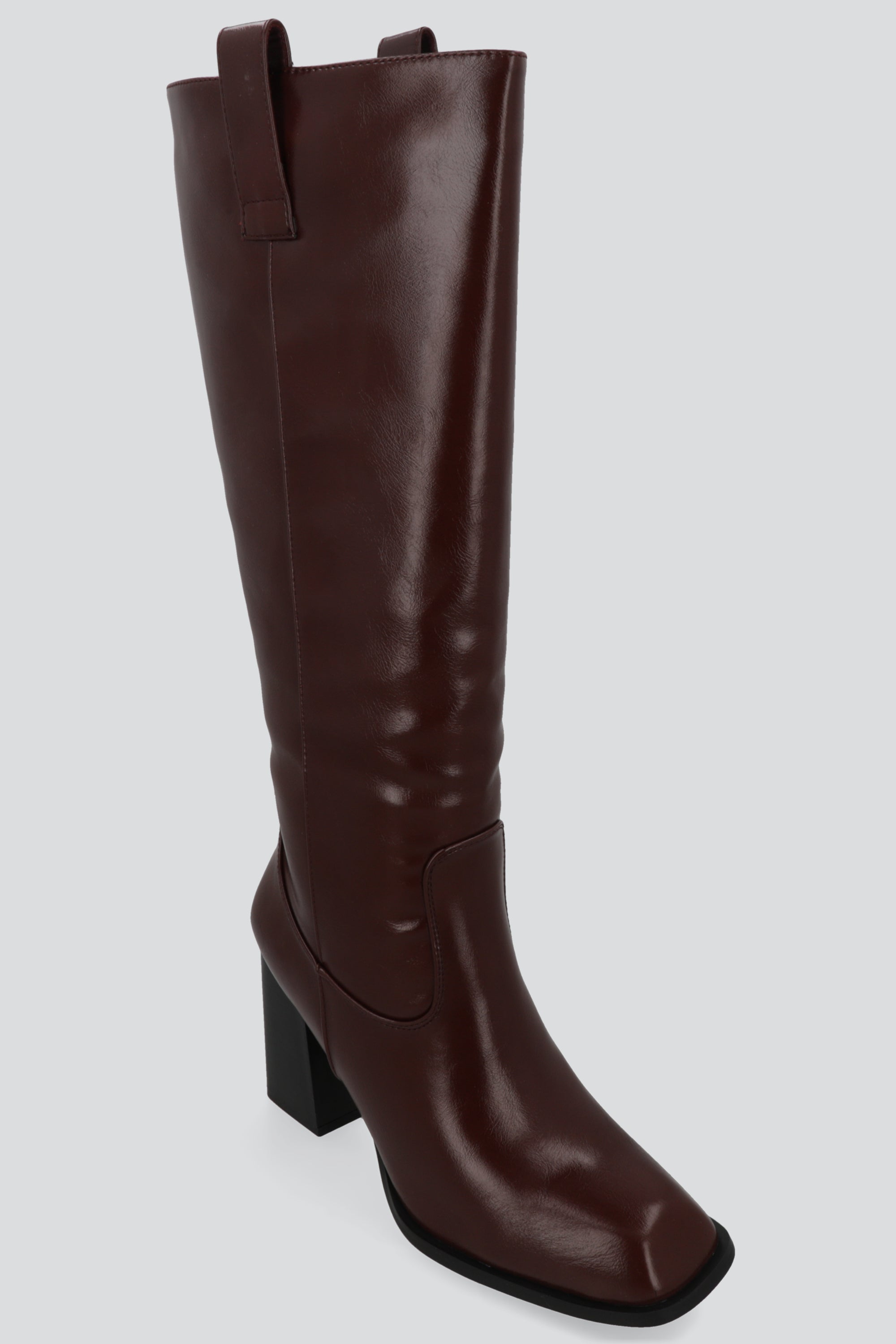 Bota larga estructurada punta cuadrada CIRUELA