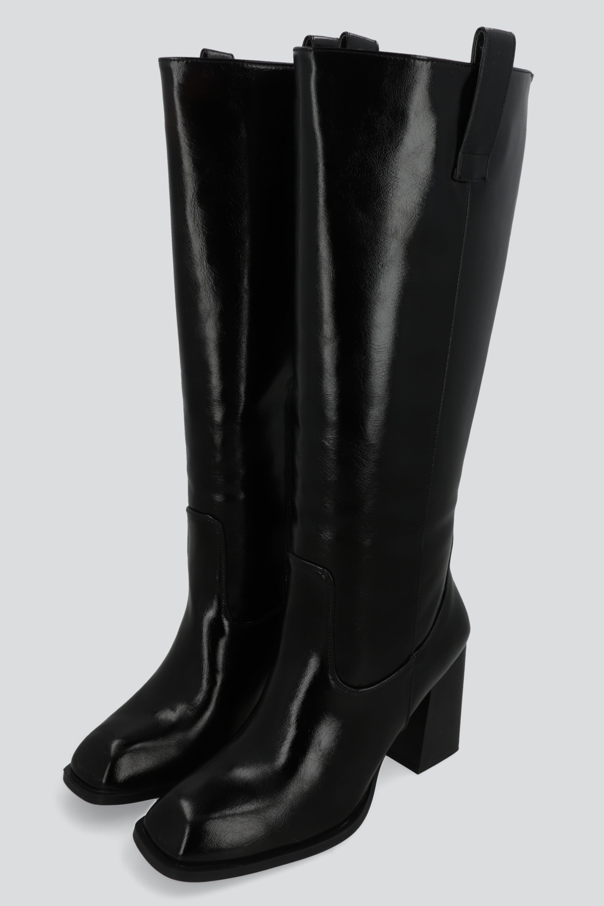 Bota larga estructurada punta cuadrada NEGRO