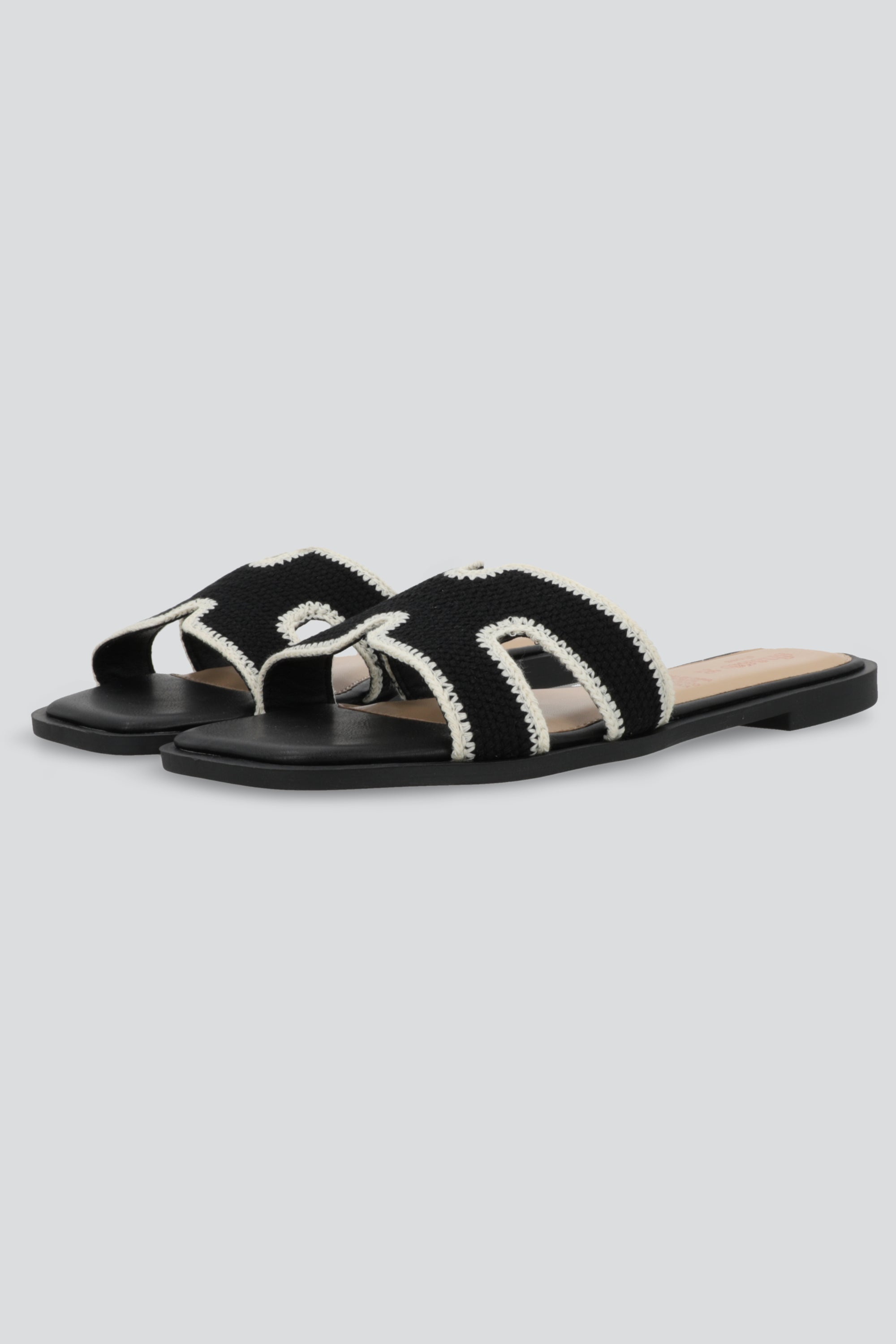 Sandalias tiras greca tejido NEGRO