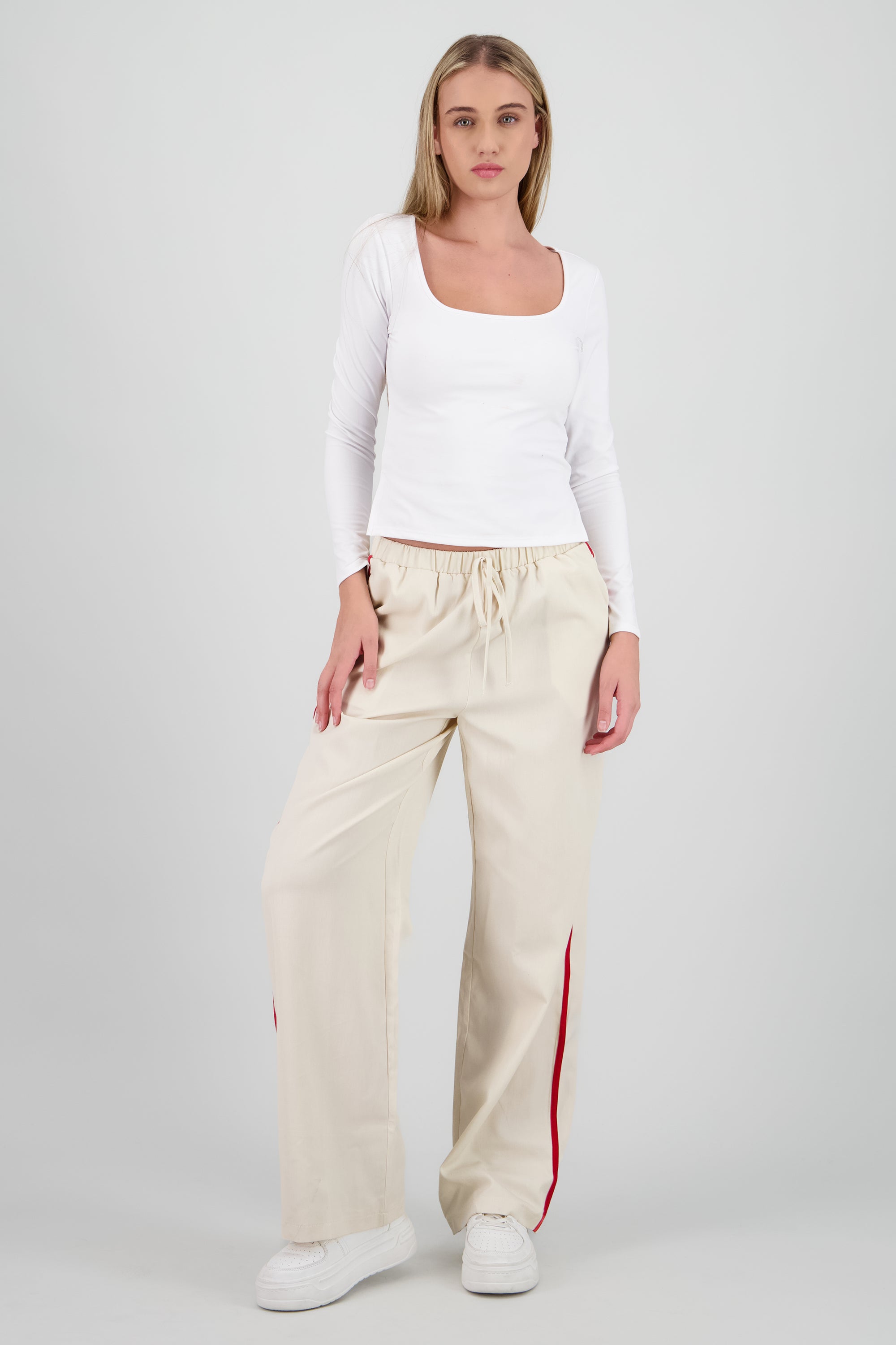 Pantalón detalle costado KHAKI COMBO
