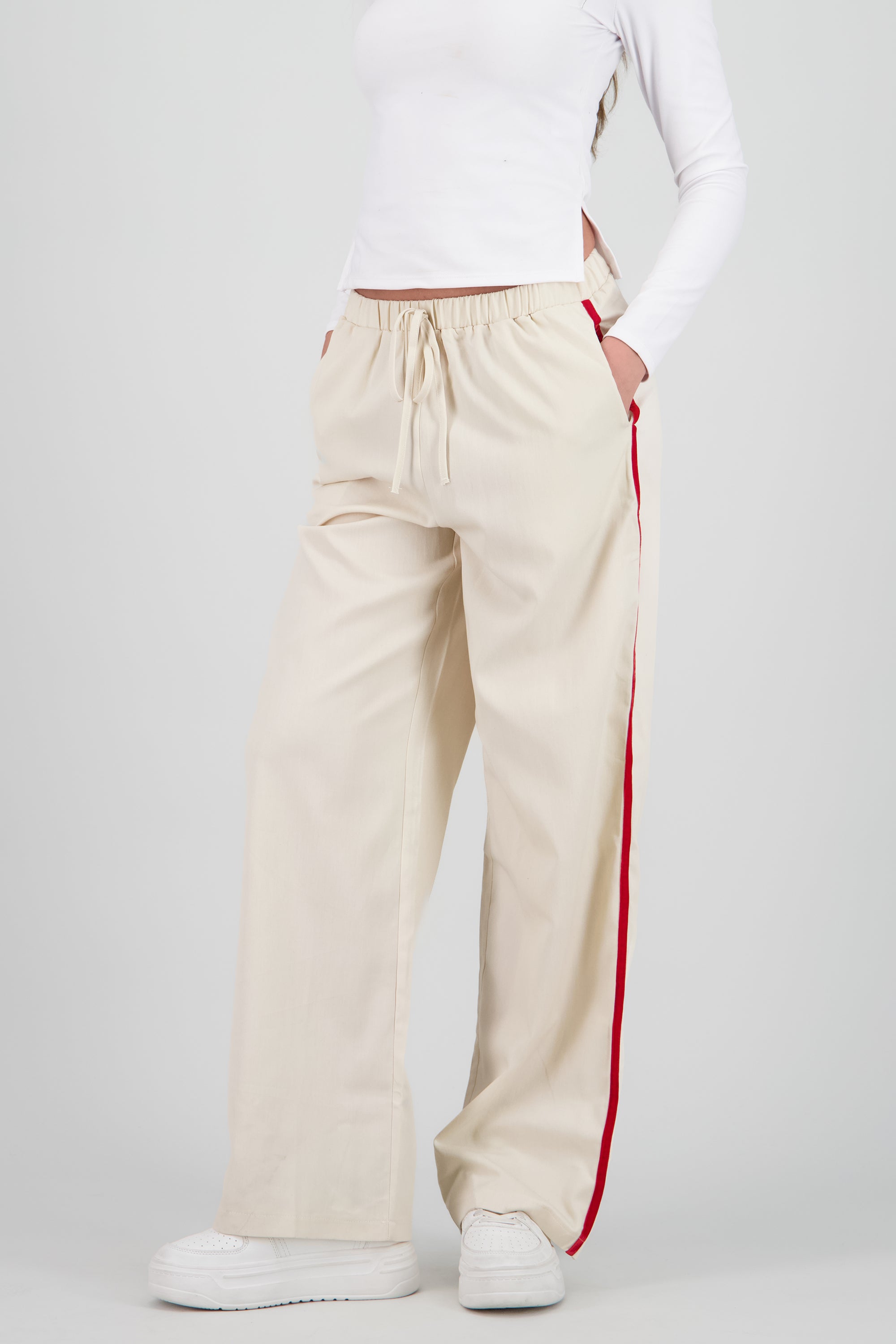 Pantalón detalle costado KHAKI COMBO