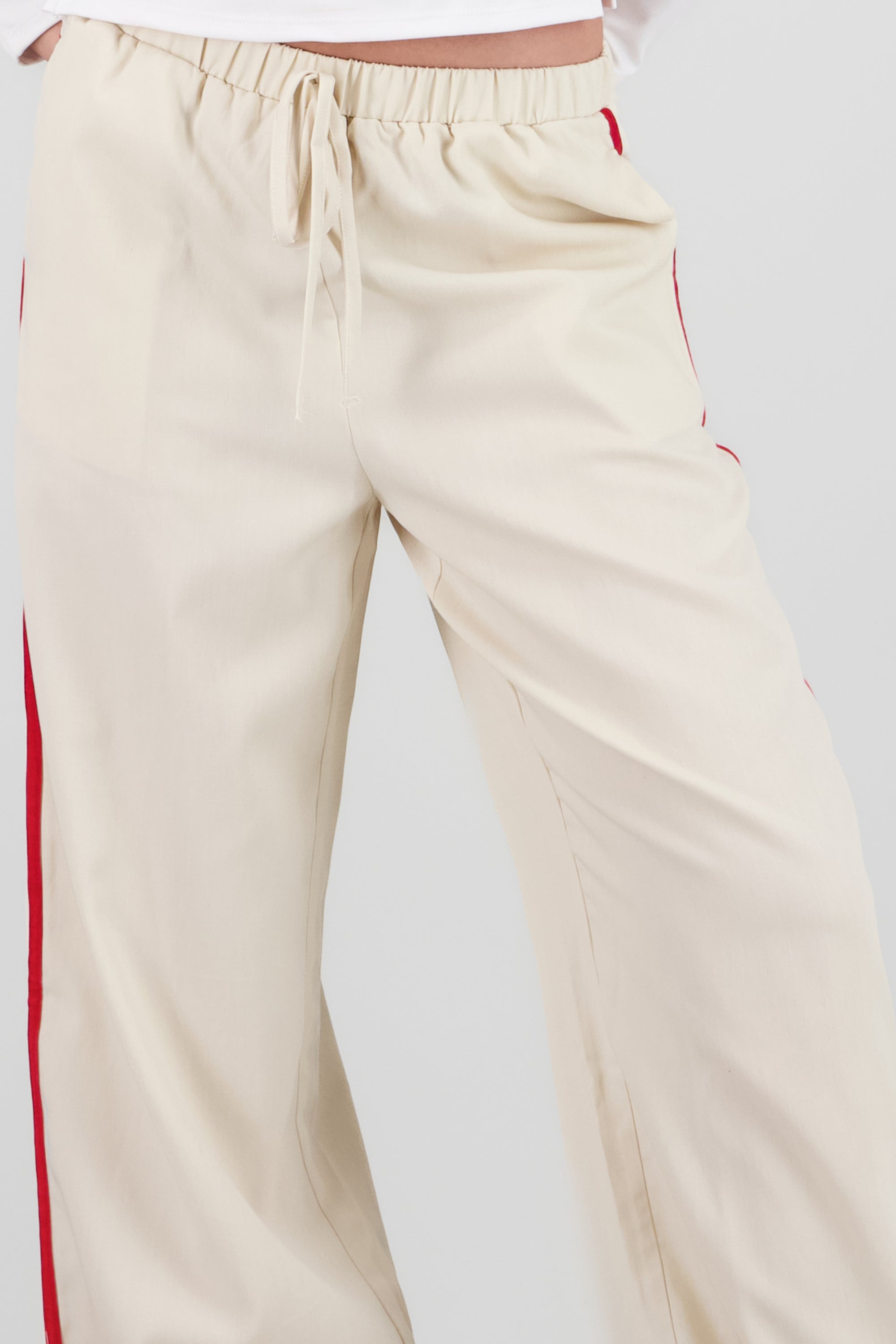 Pantalón detalle costado KHAKI COMBO