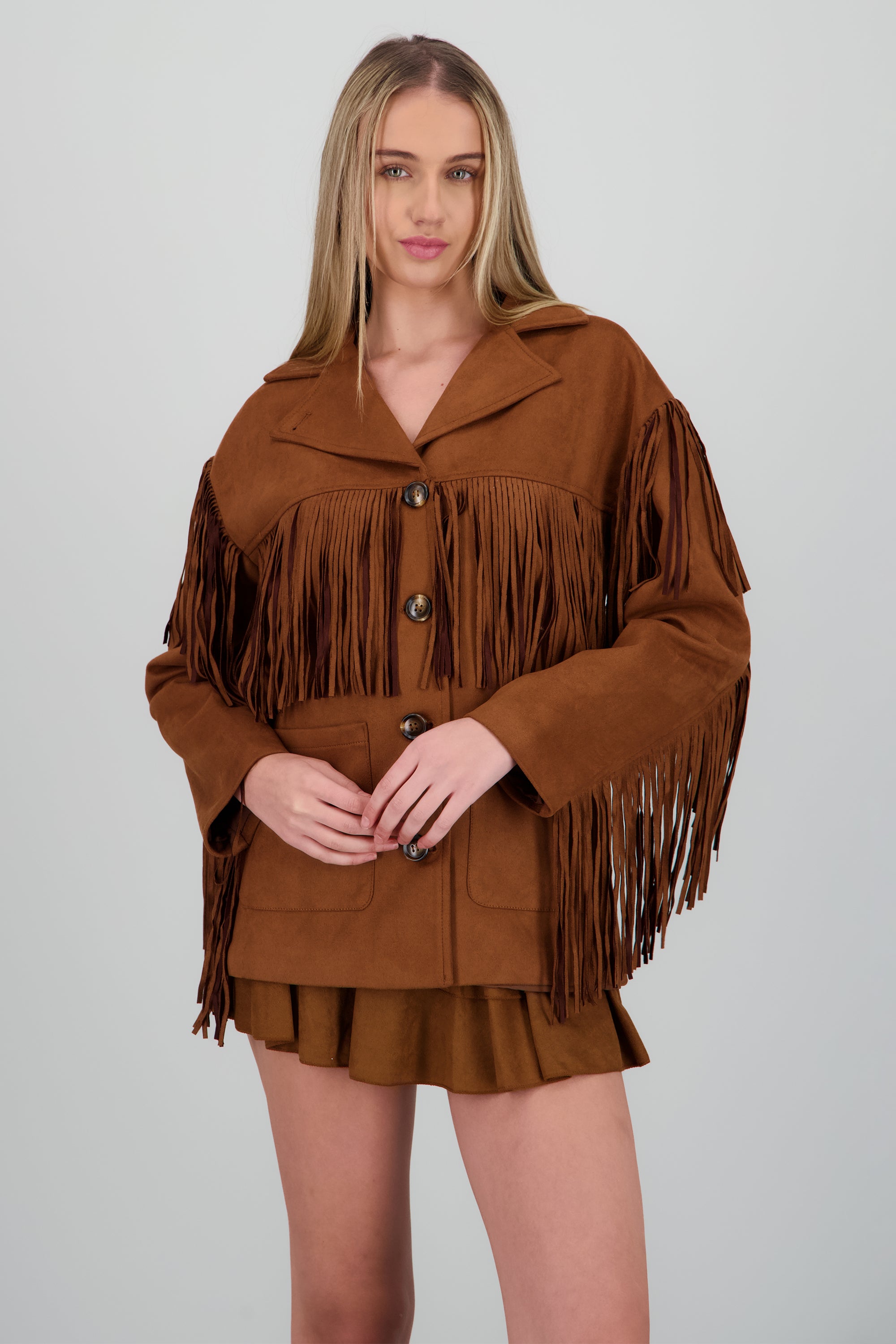 Chamarra suede de flecos CAMELLO