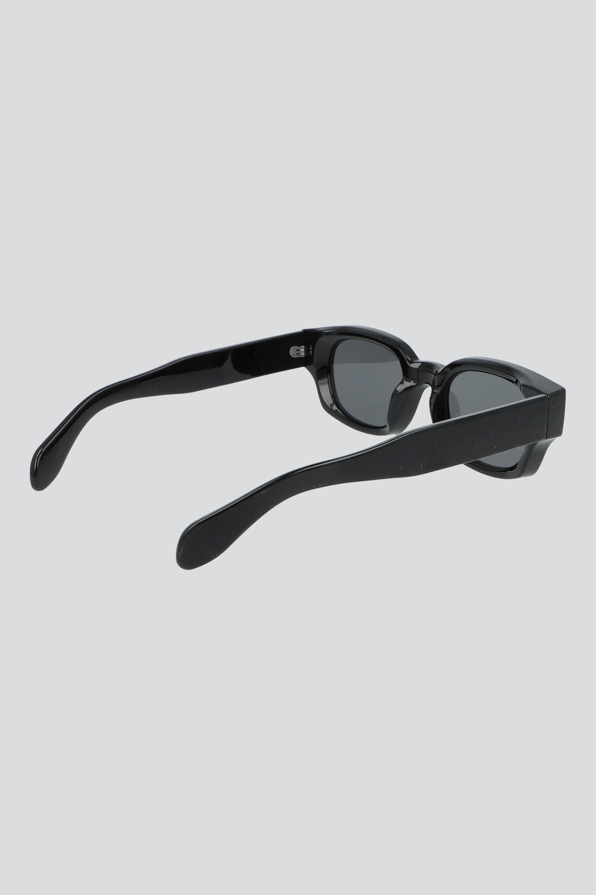 Lentes armazon grueso NEGRO