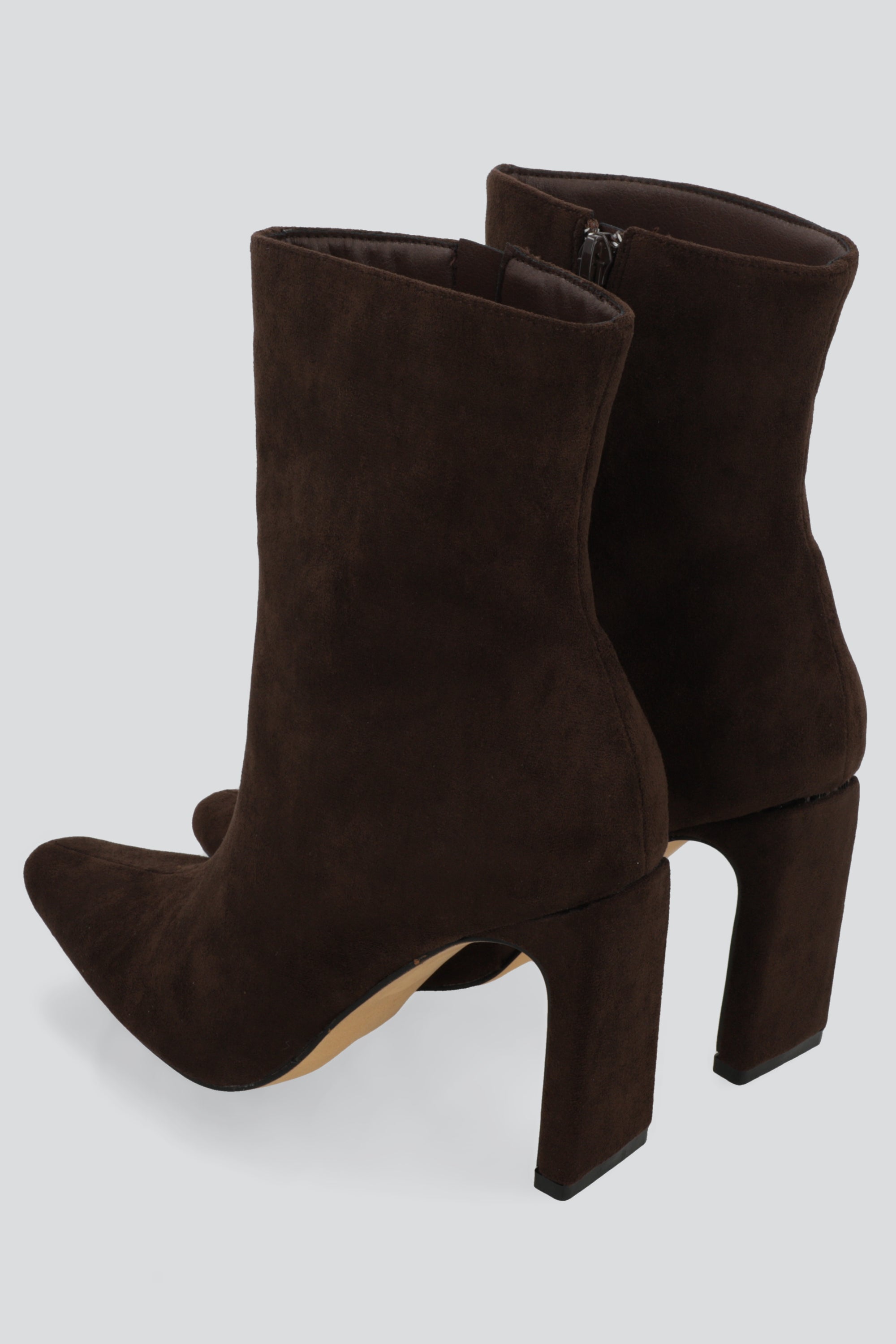 Botin puntal tacon plano CAFE