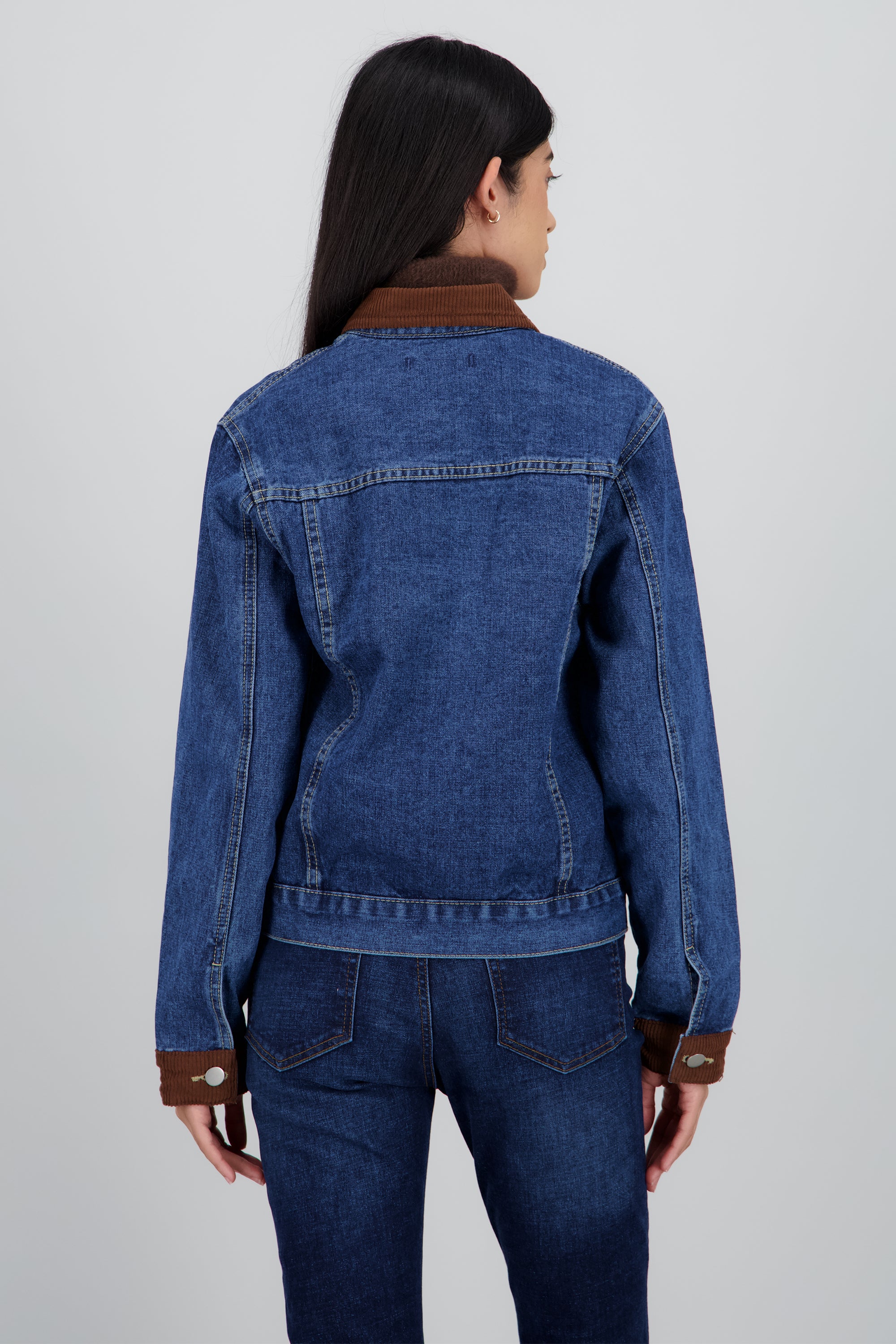 Chamarra con cuello en contraste de pana DARK WASH