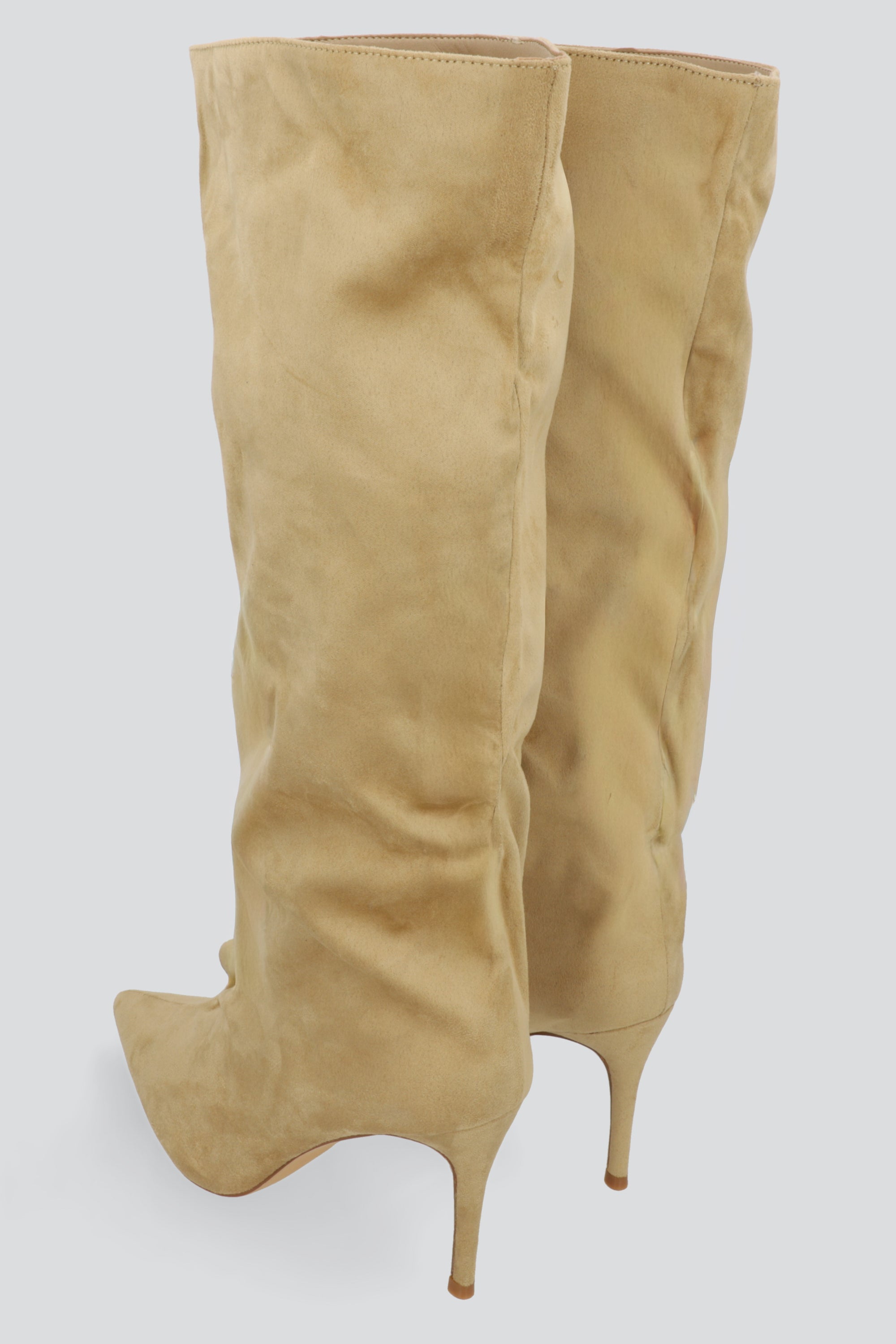 Bota larga bucket gamuza ARENA