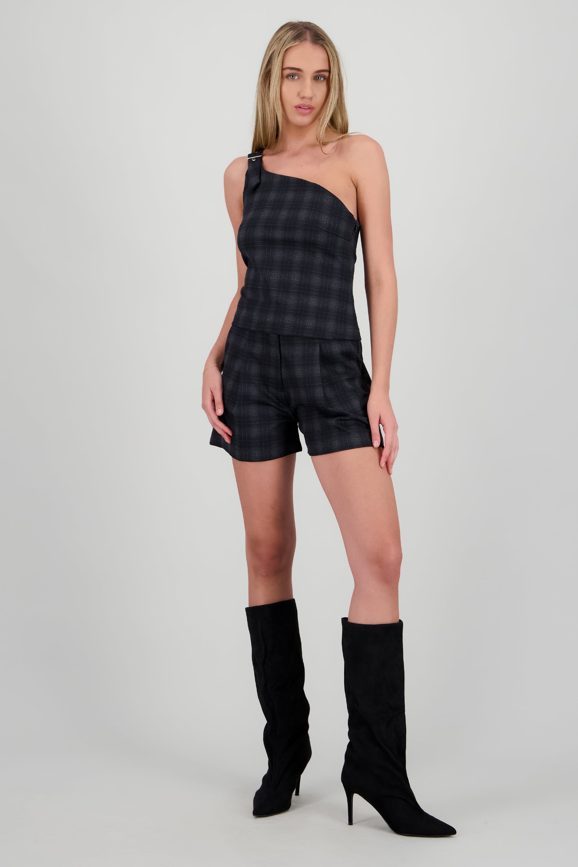 Bota larga bucket gamuza NEGRO