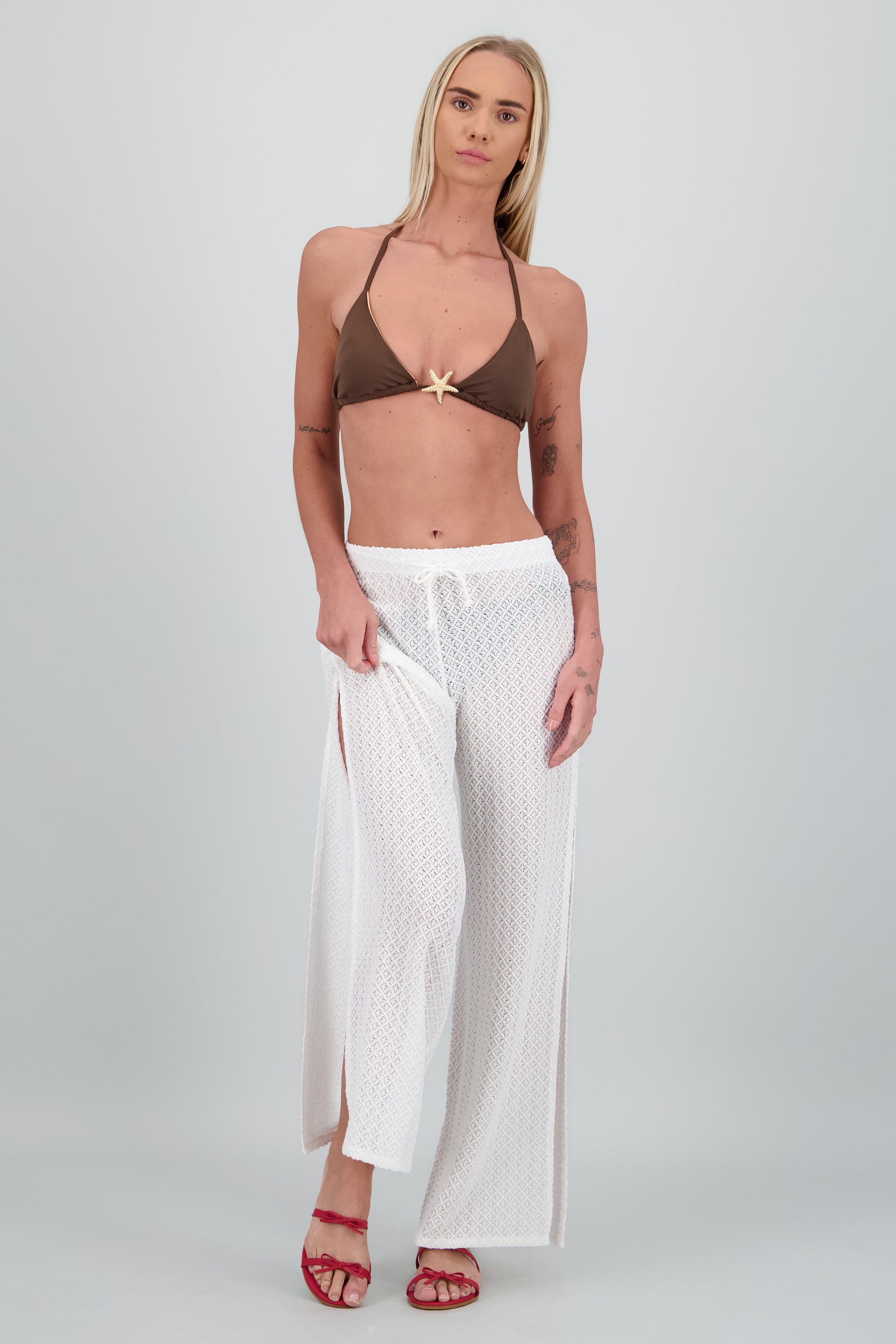 Sandalia tiras moños ROJO