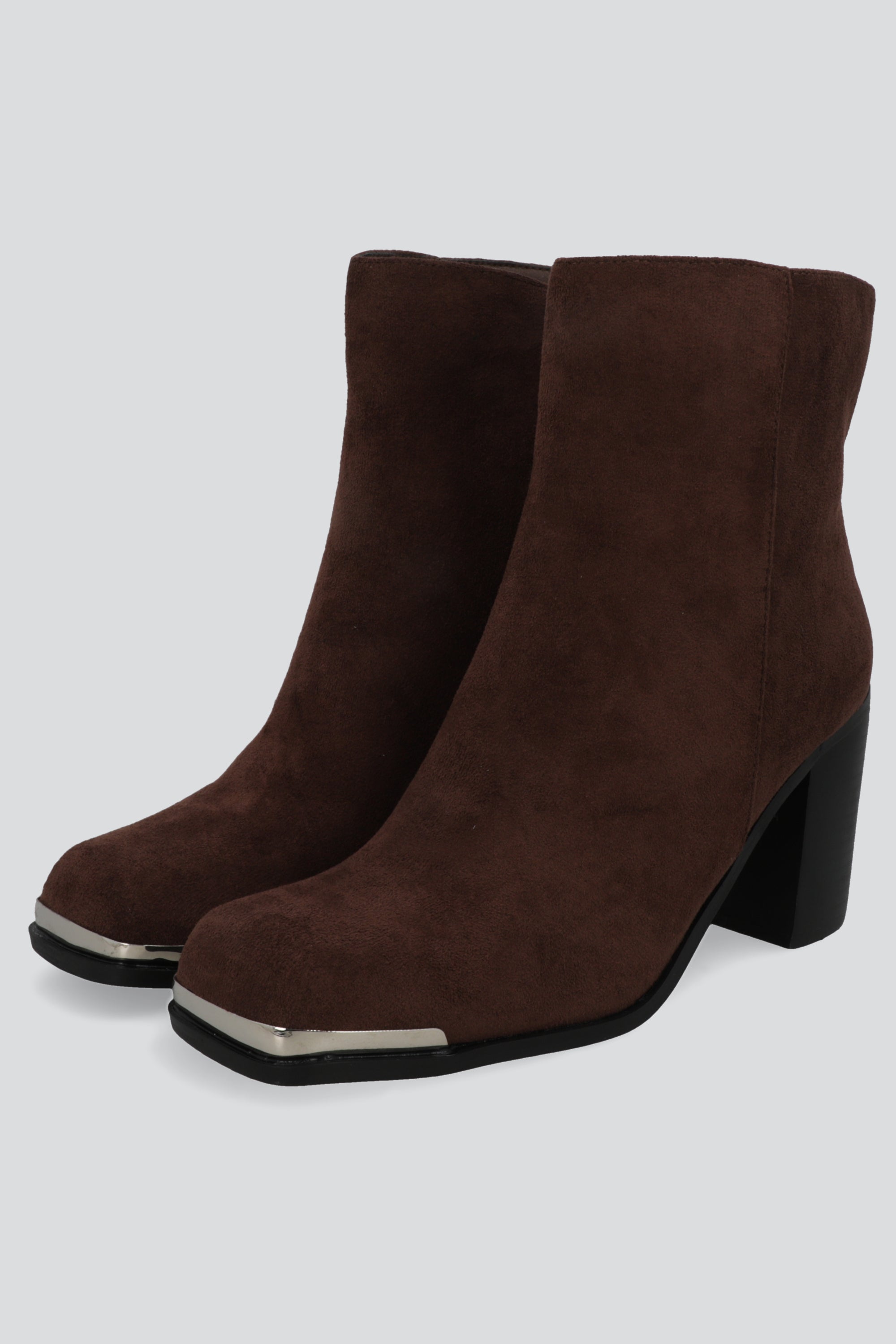 Bota punta cuadrada metalica CAFE