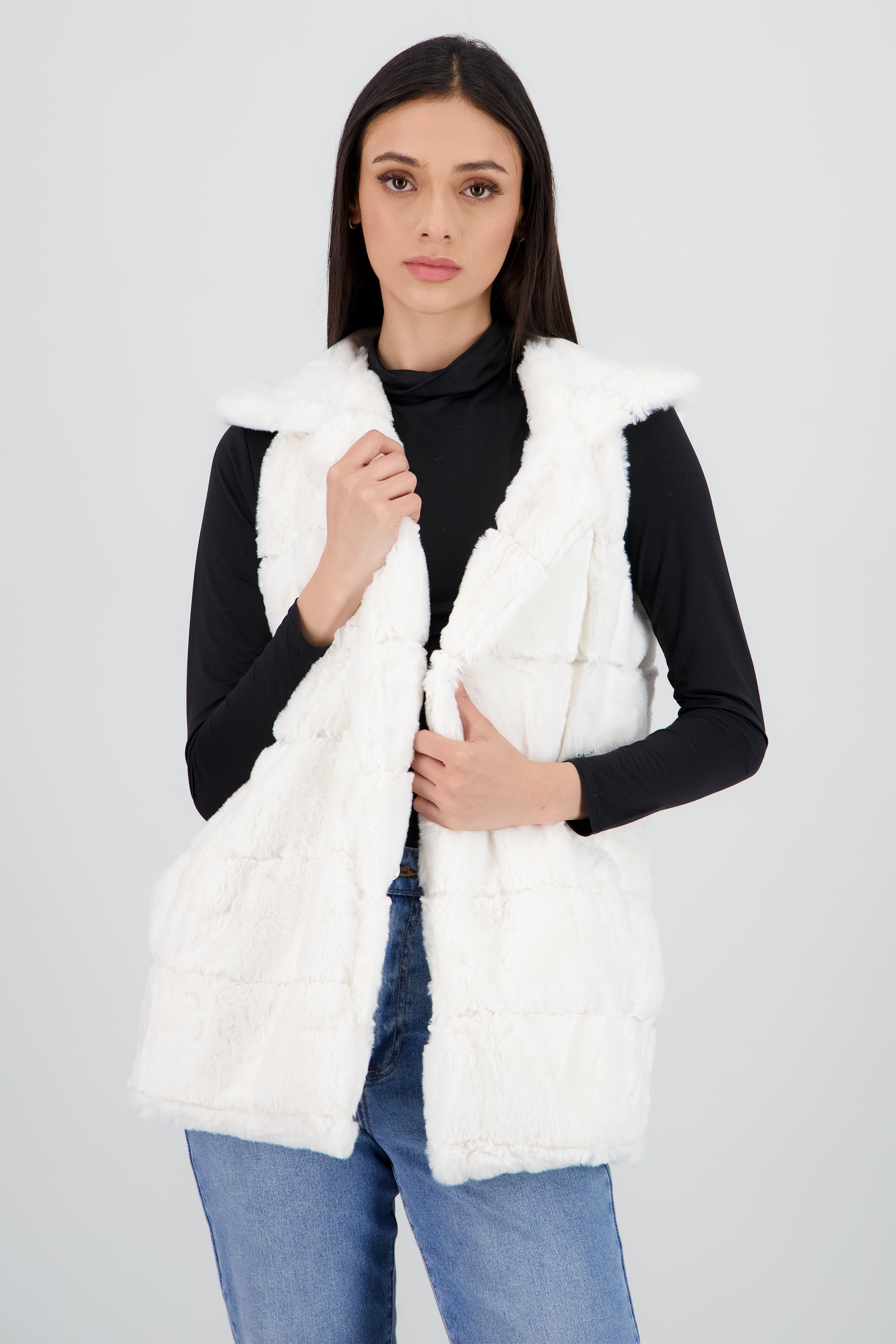 Chaleco pelo gorro largo CREMA