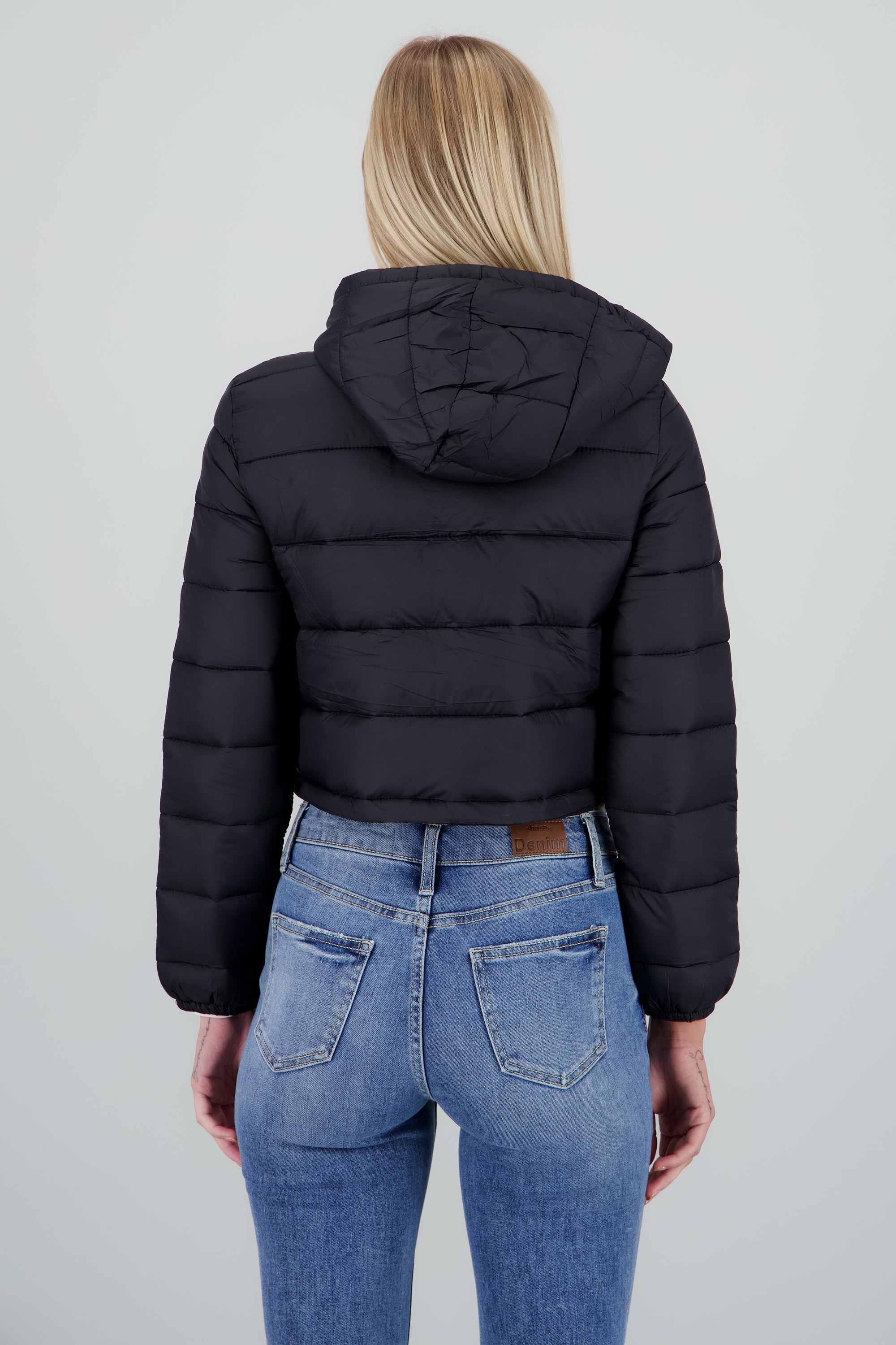 Chamarra puffer con gorro NEGRO