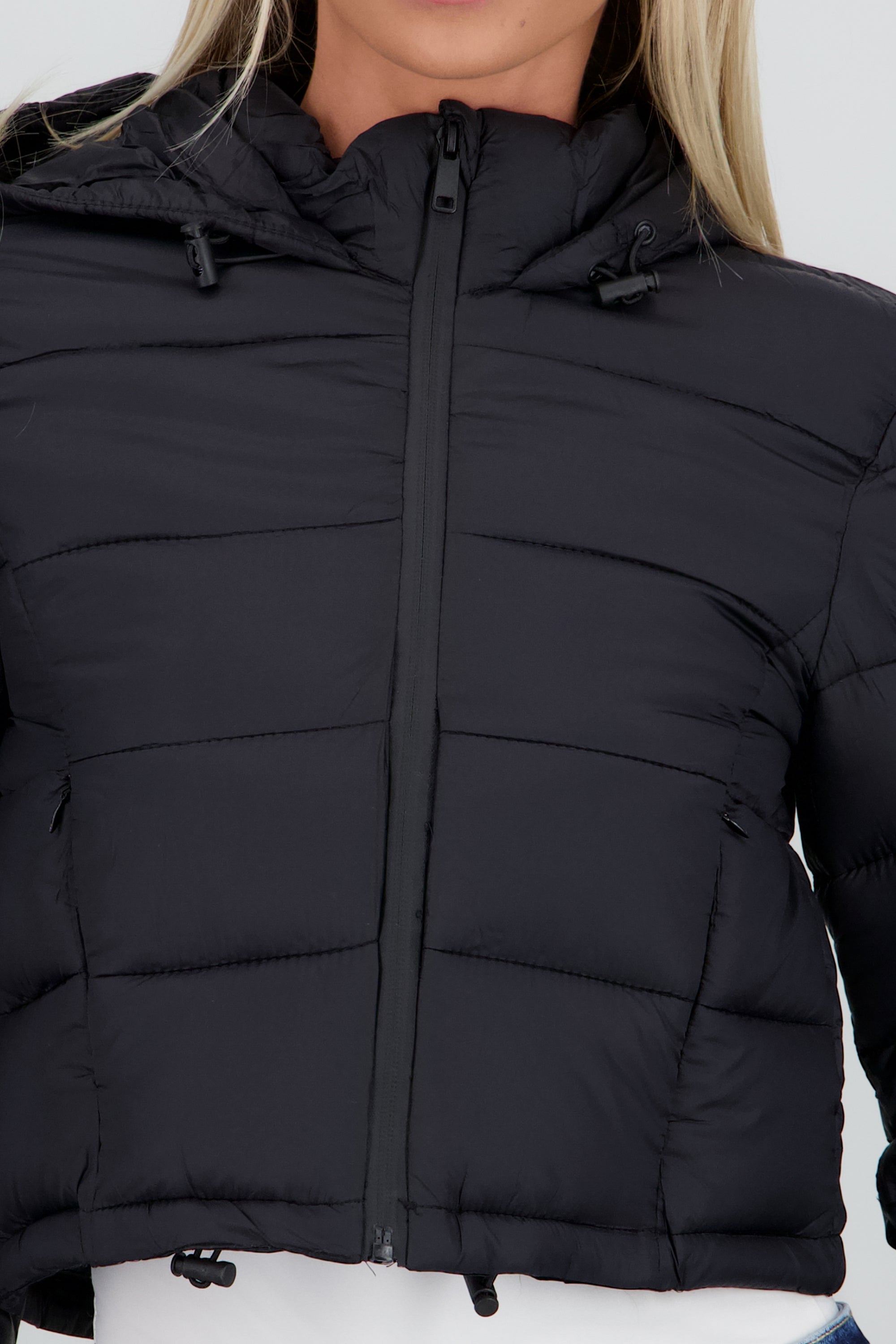 Chamarra puffer con gorro NEGRO