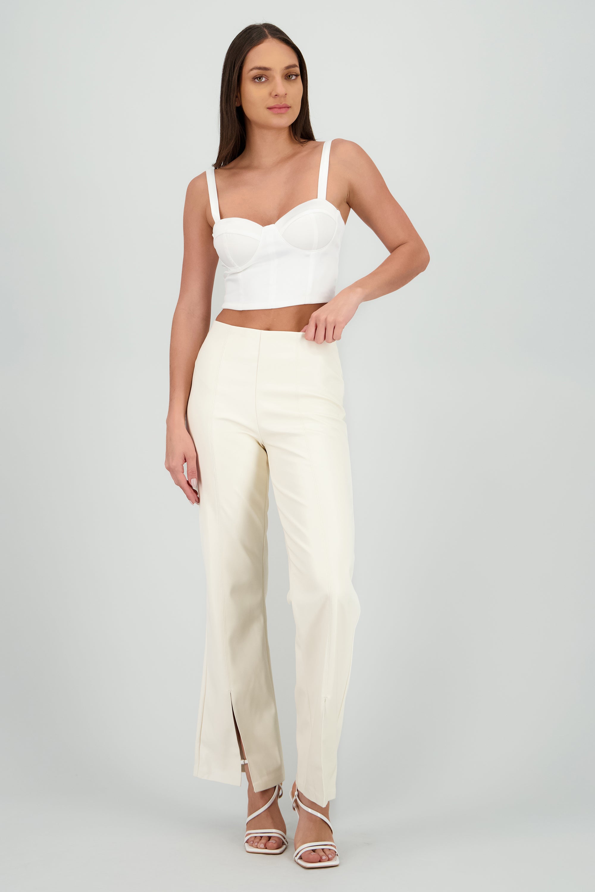 Pantalon pu detalle costura BLANCO