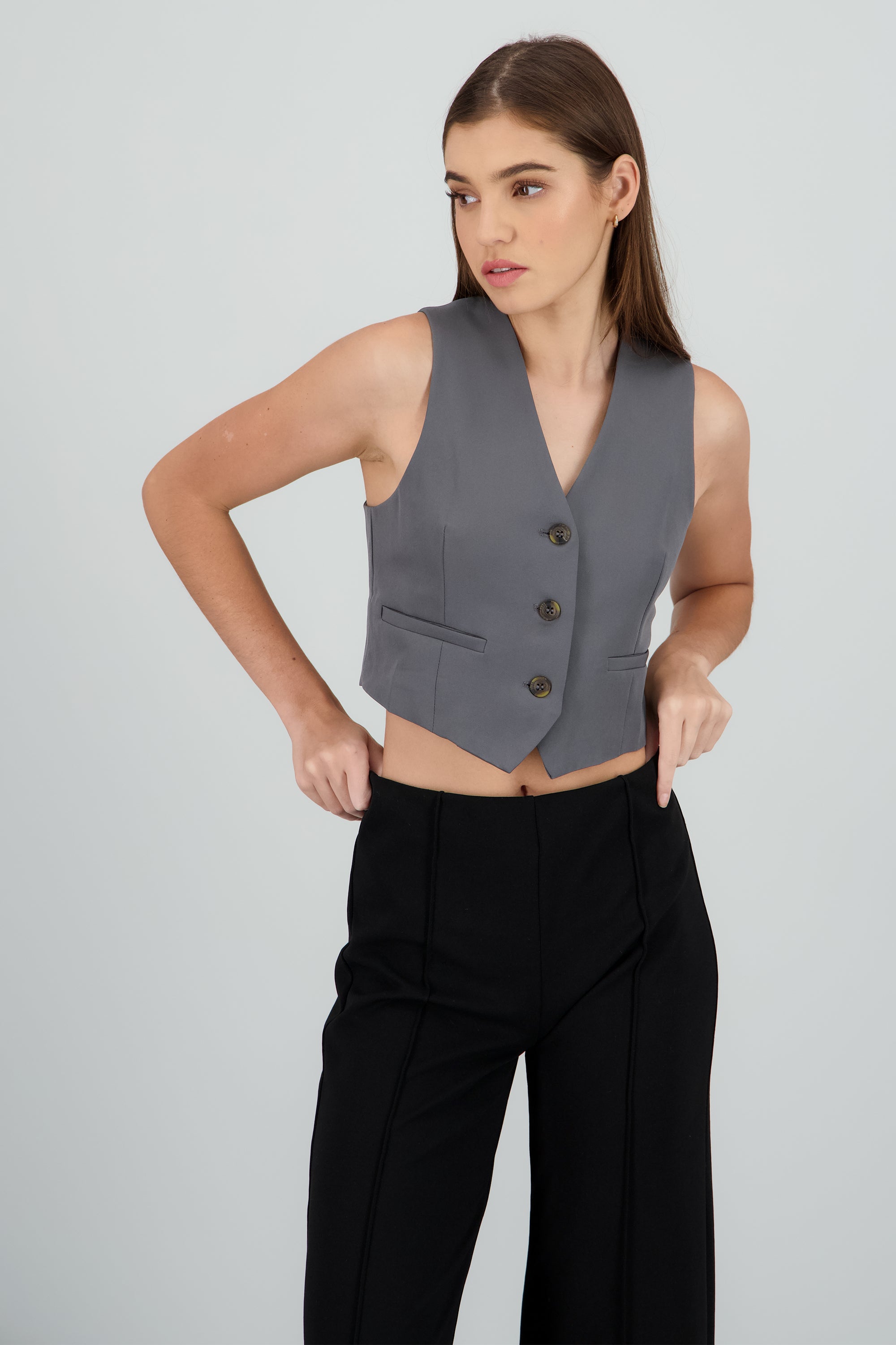 GRAY