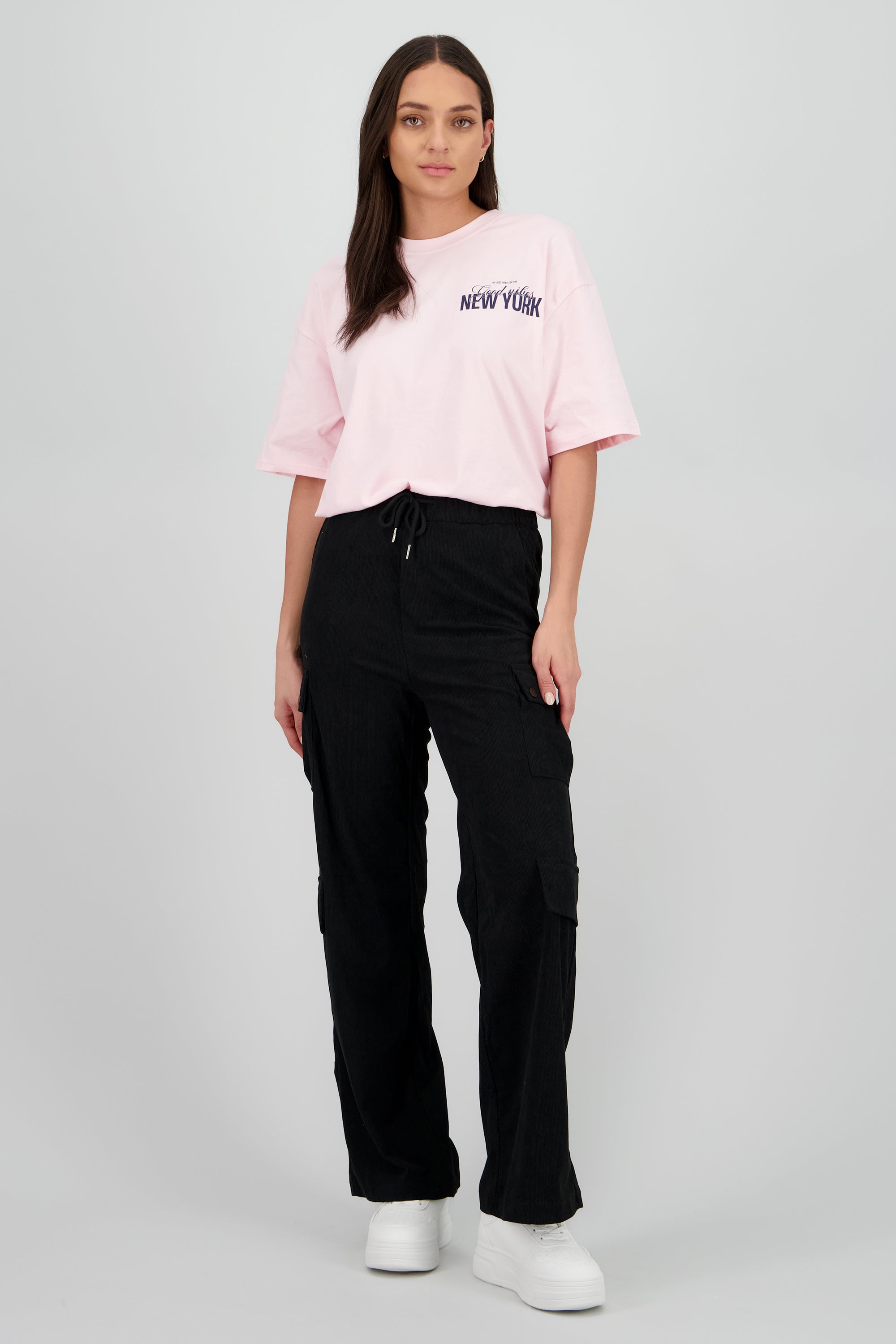 Pantalon recto detalle jareta NEGRO