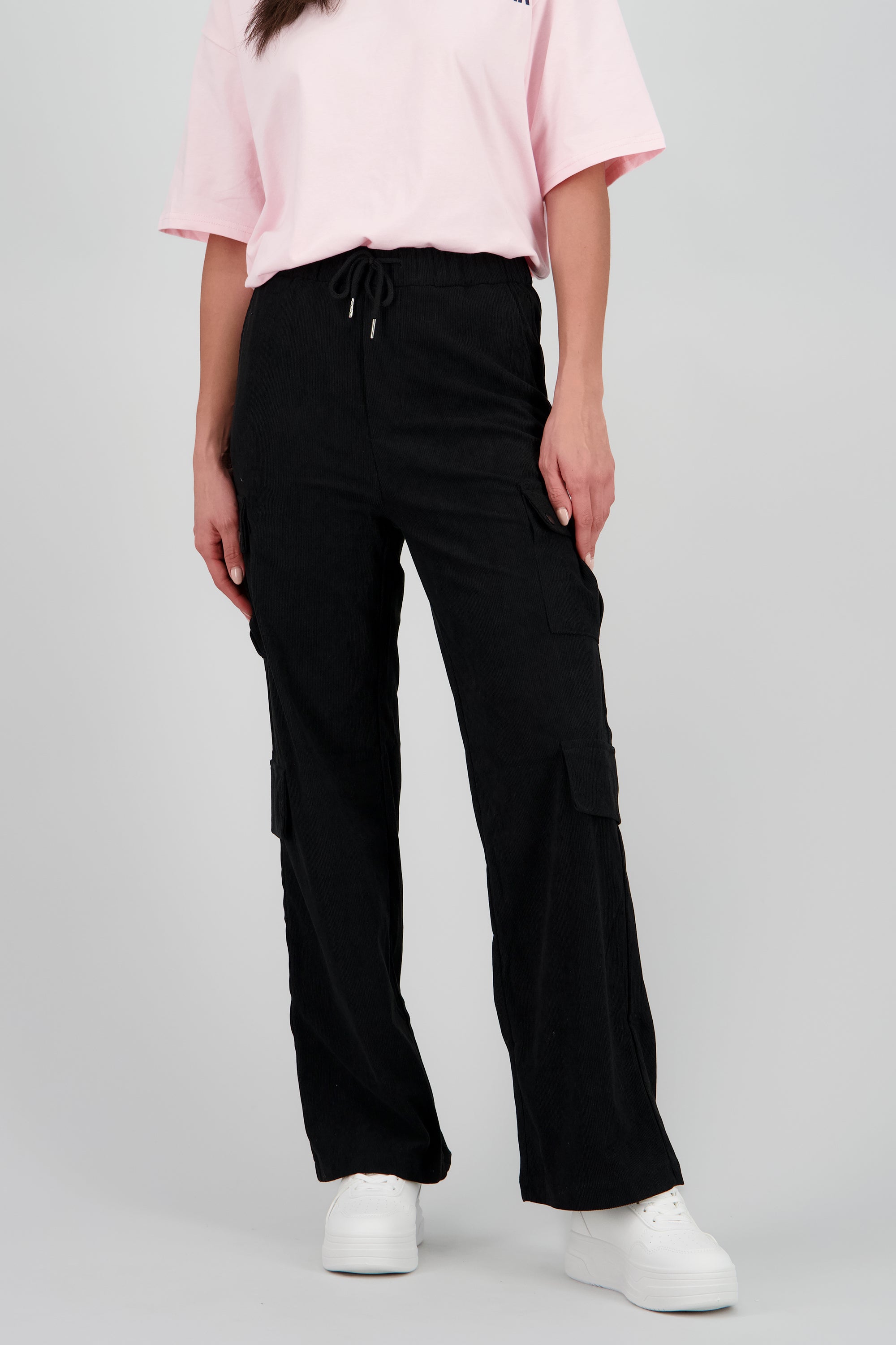 Pantalon recto detalle jareta NEGRO