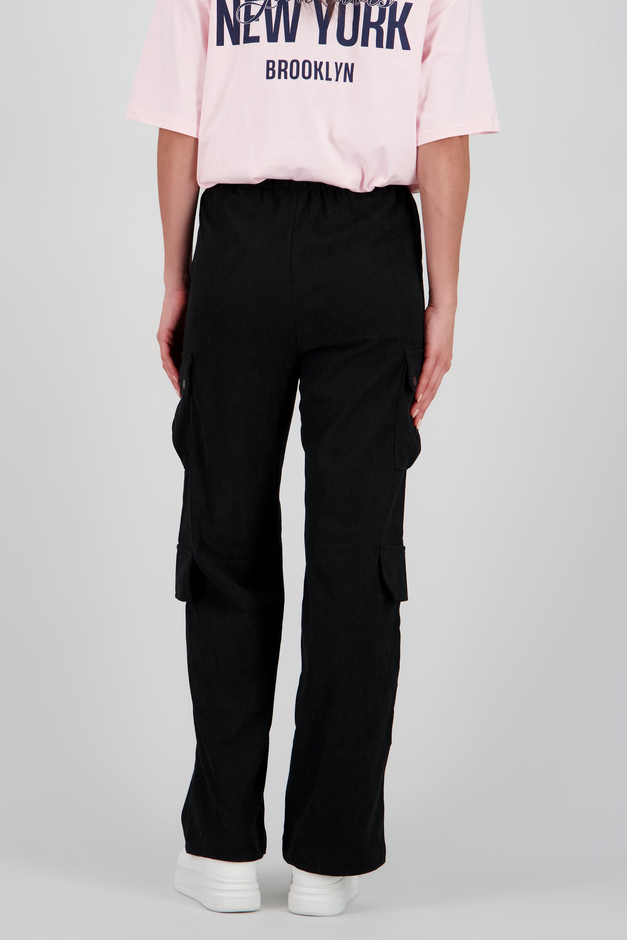 Pantalon recto detalle jareta NEGRO