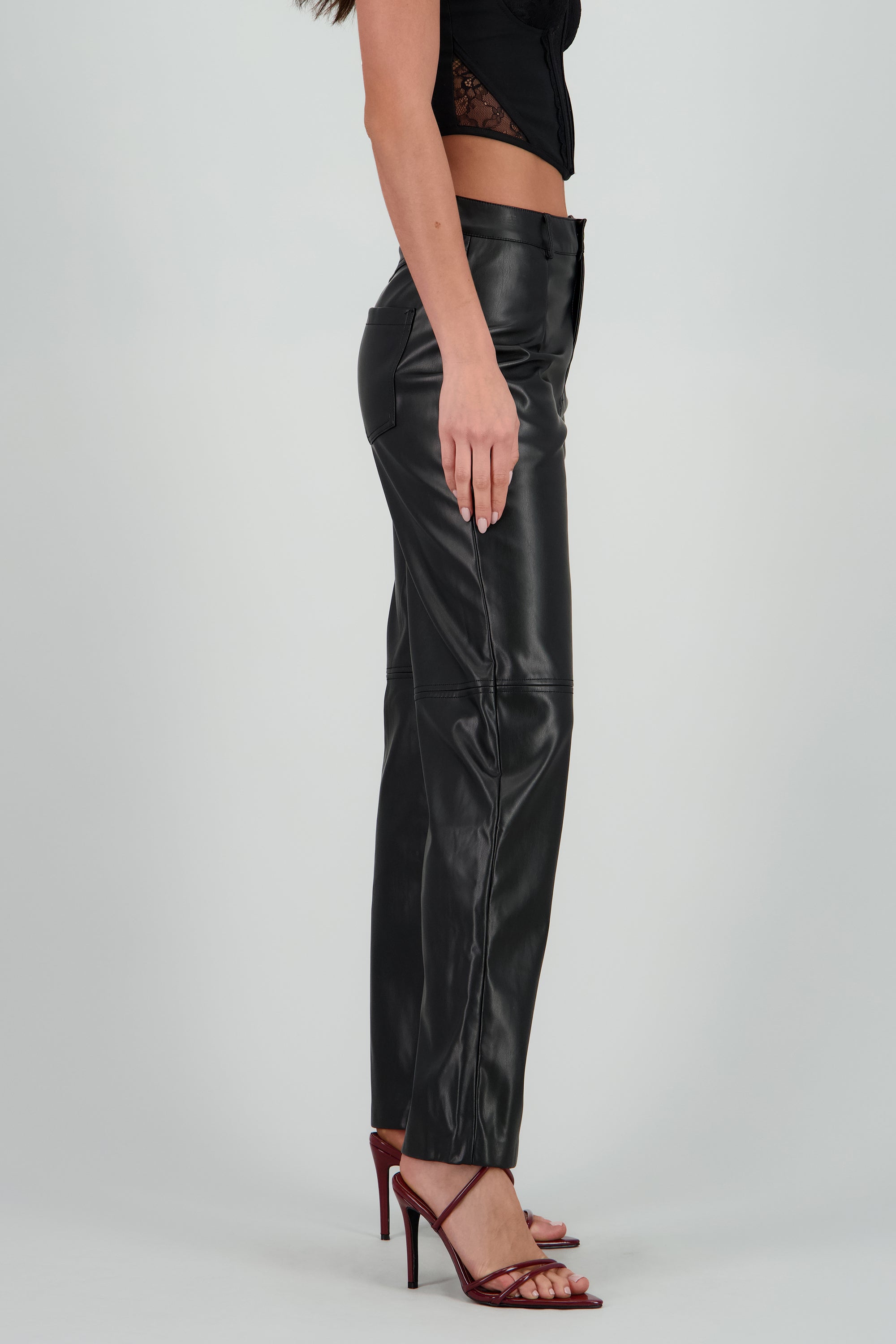 Pantalon pu liso NEGRO